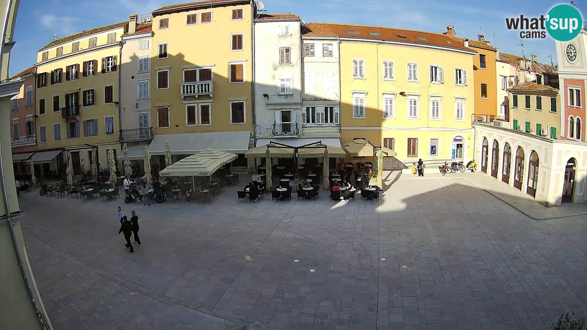 Spletna kamera Rovinj Center – Glavni trg