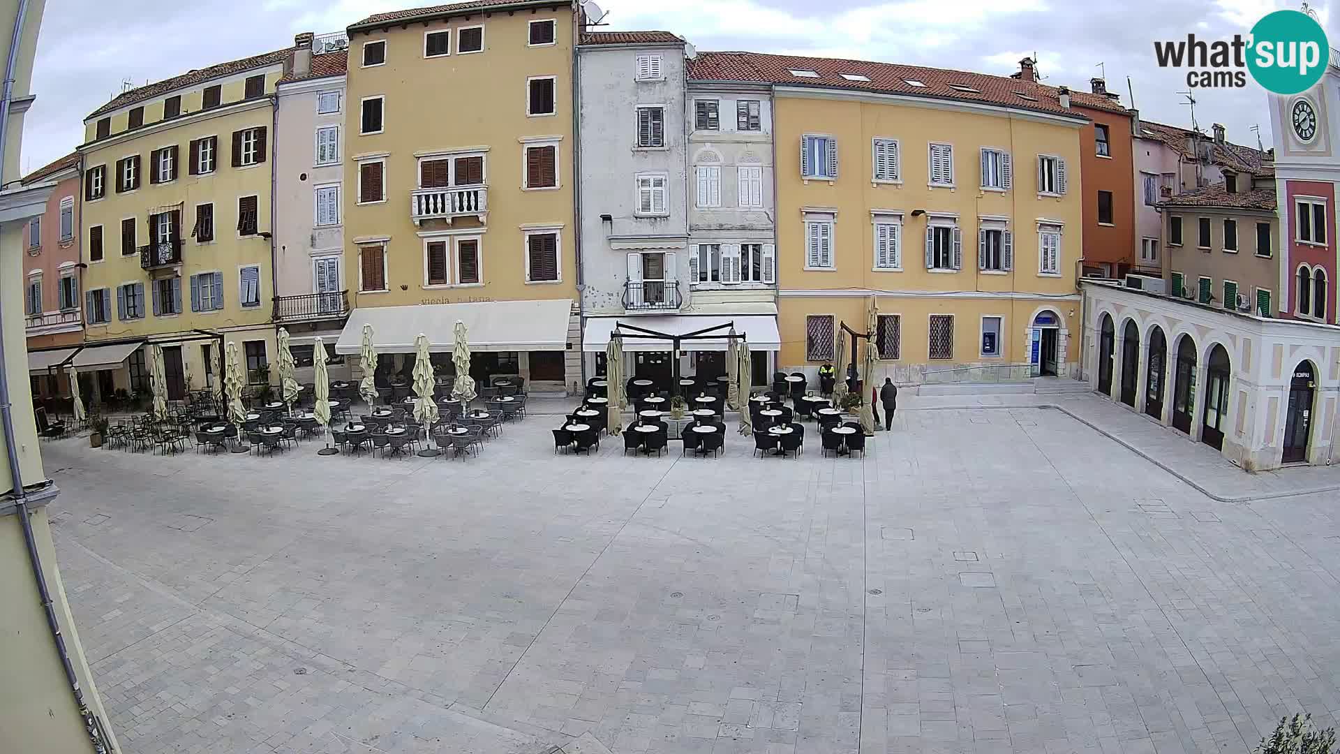Spletna kamera Rovinj Center – Glavni trg