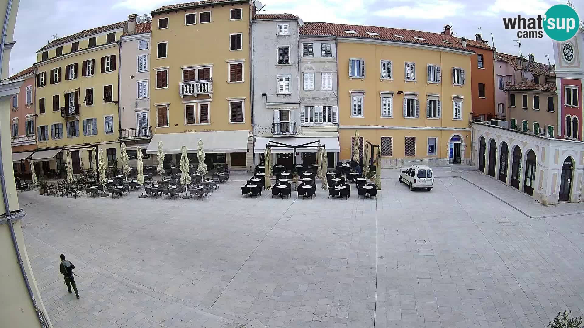 Spletna kamera Rovinj Center – Glavni trg