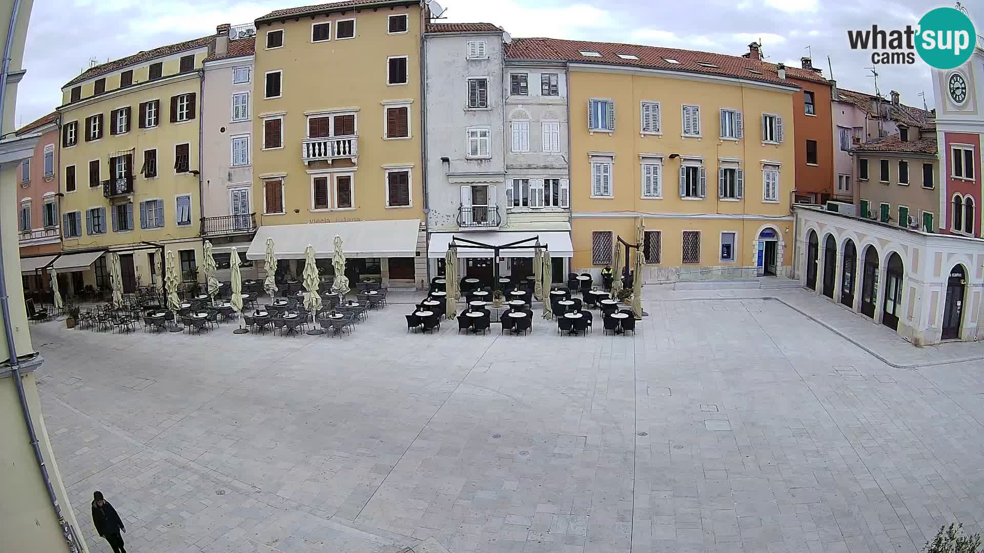 Spletna kamera Rovinj Center – Glavni trg