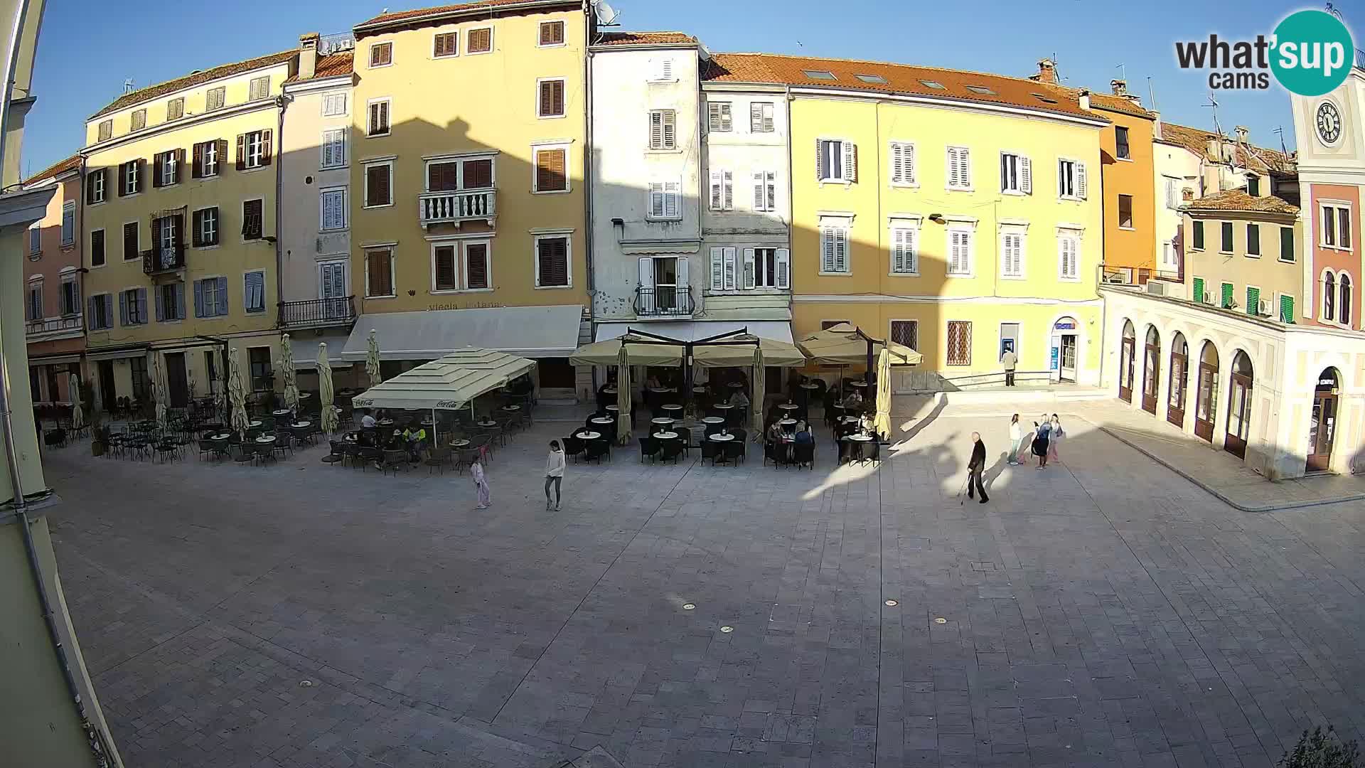 Spletna kamera Rovinj Center – Glavni trg