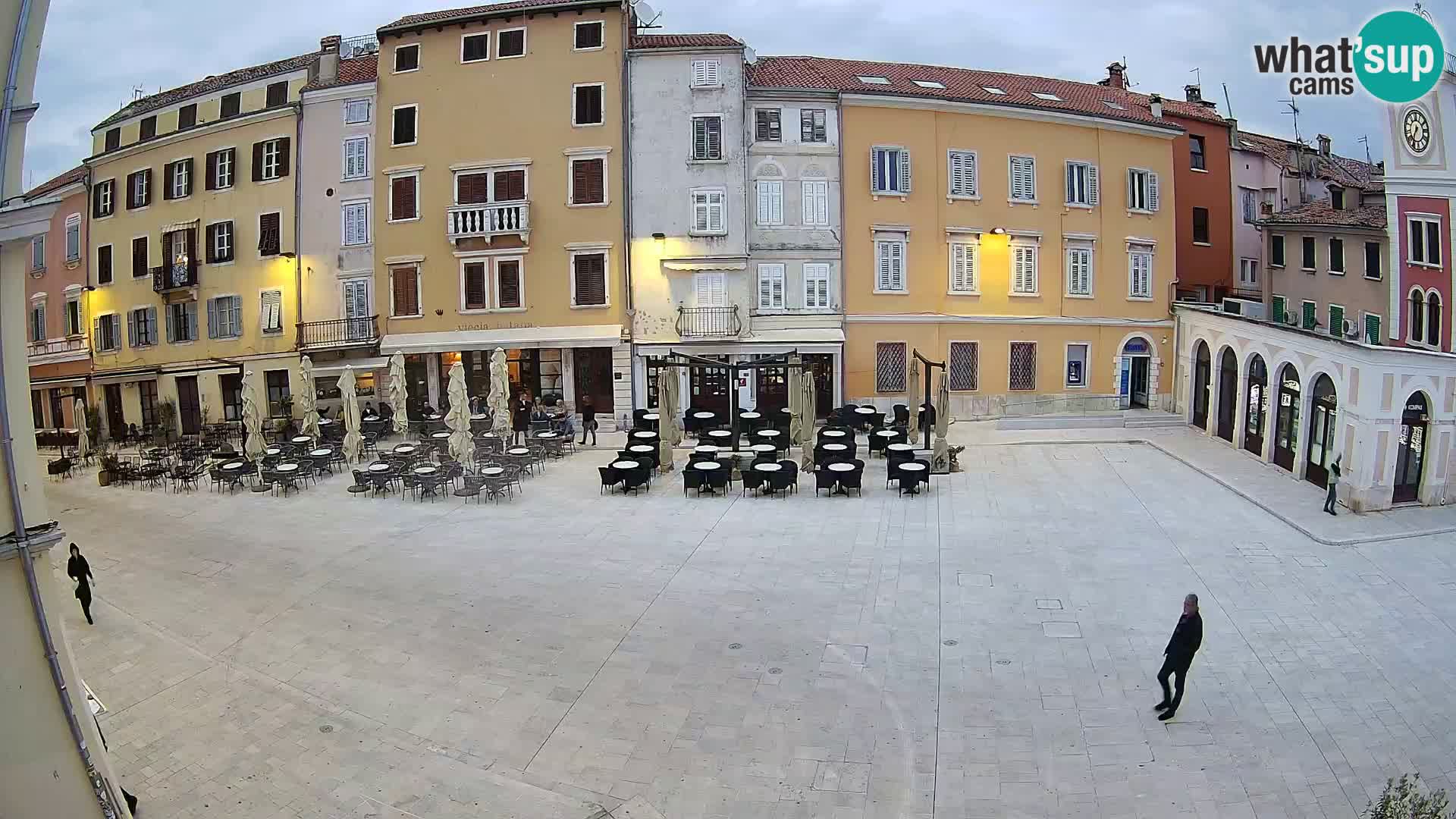 Spletna kamera Rovinj Center – Glavni trg
