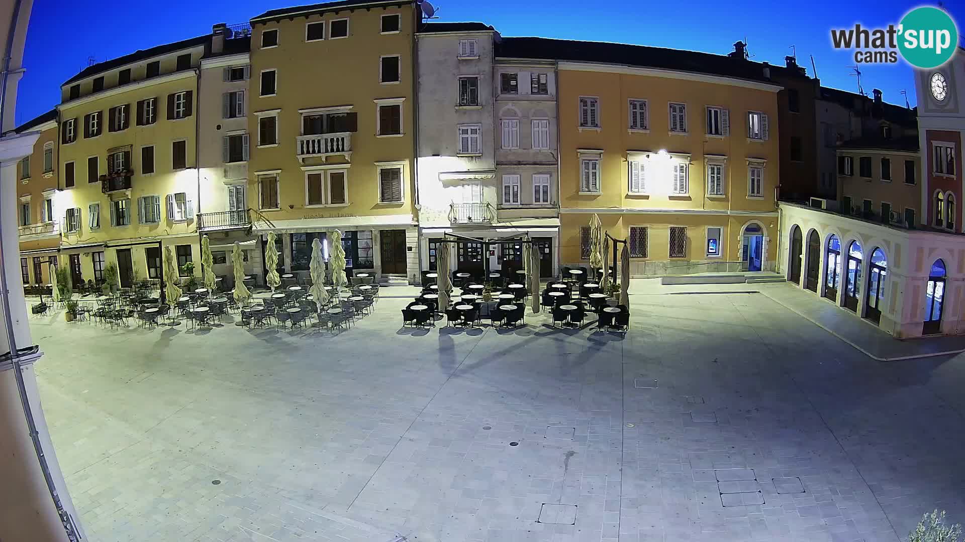 Spletna kamera Rovinj Center – Glavni trg