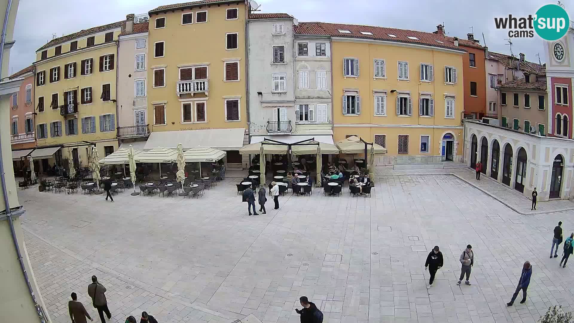 Spletna kamera Rovinj Center – Glavni trg