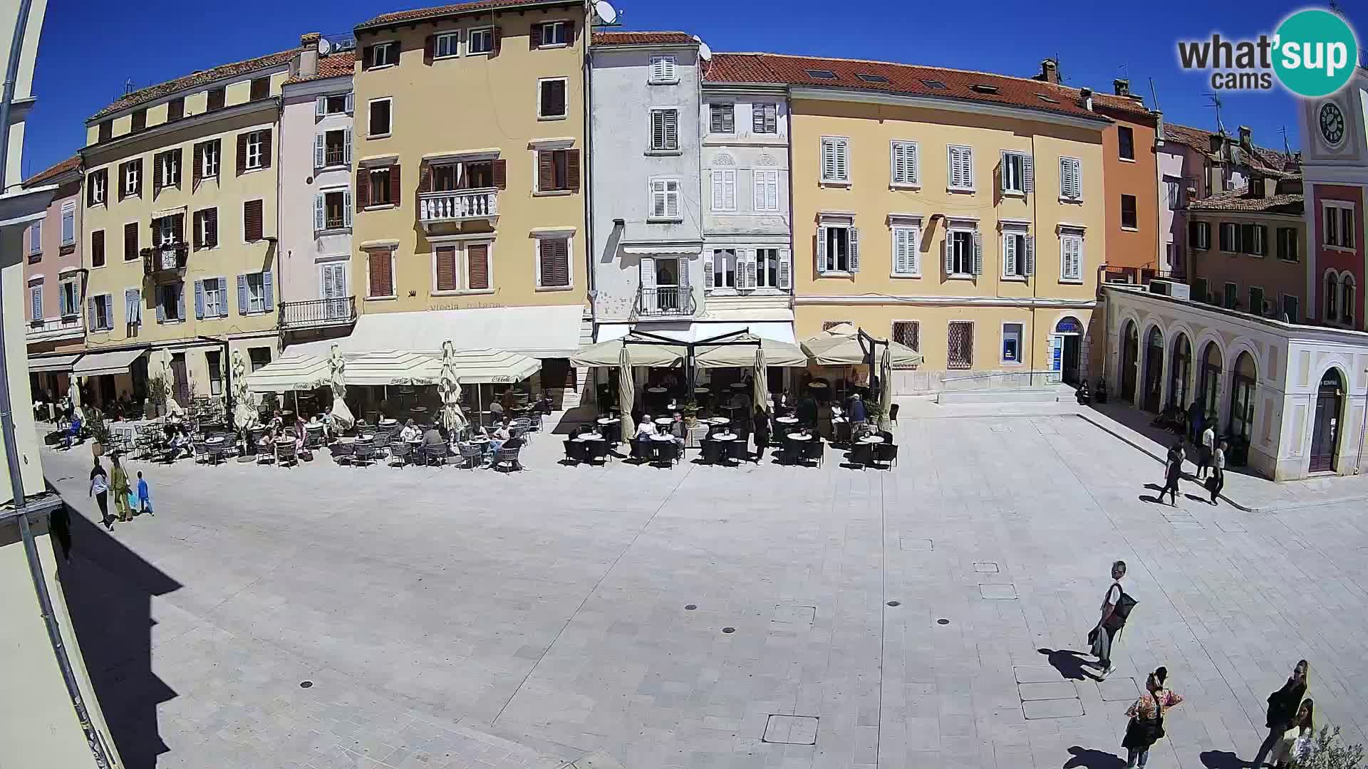 Spletna kamera Rovinj Center – Glavni trg