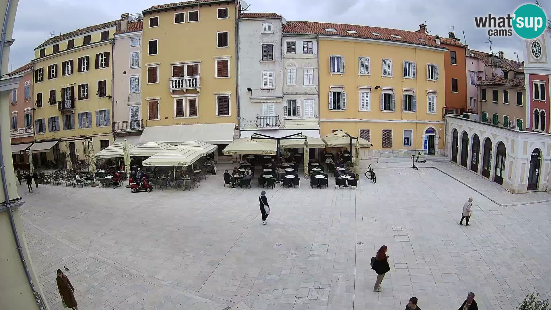 Spletna kamera Rovinj Center – Glavni trg