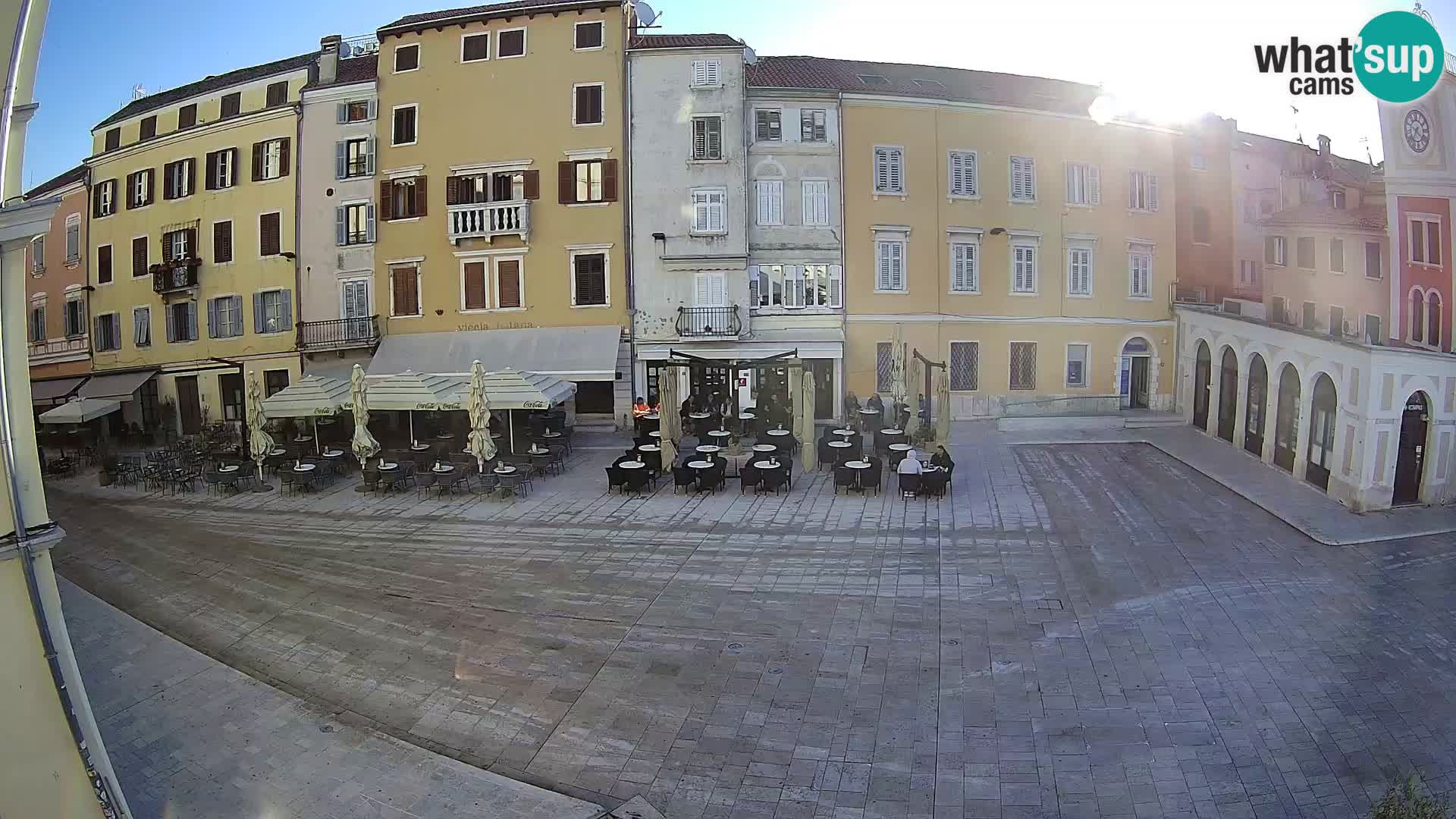 Spletna kamera Rovinj Center – Glavni trg
