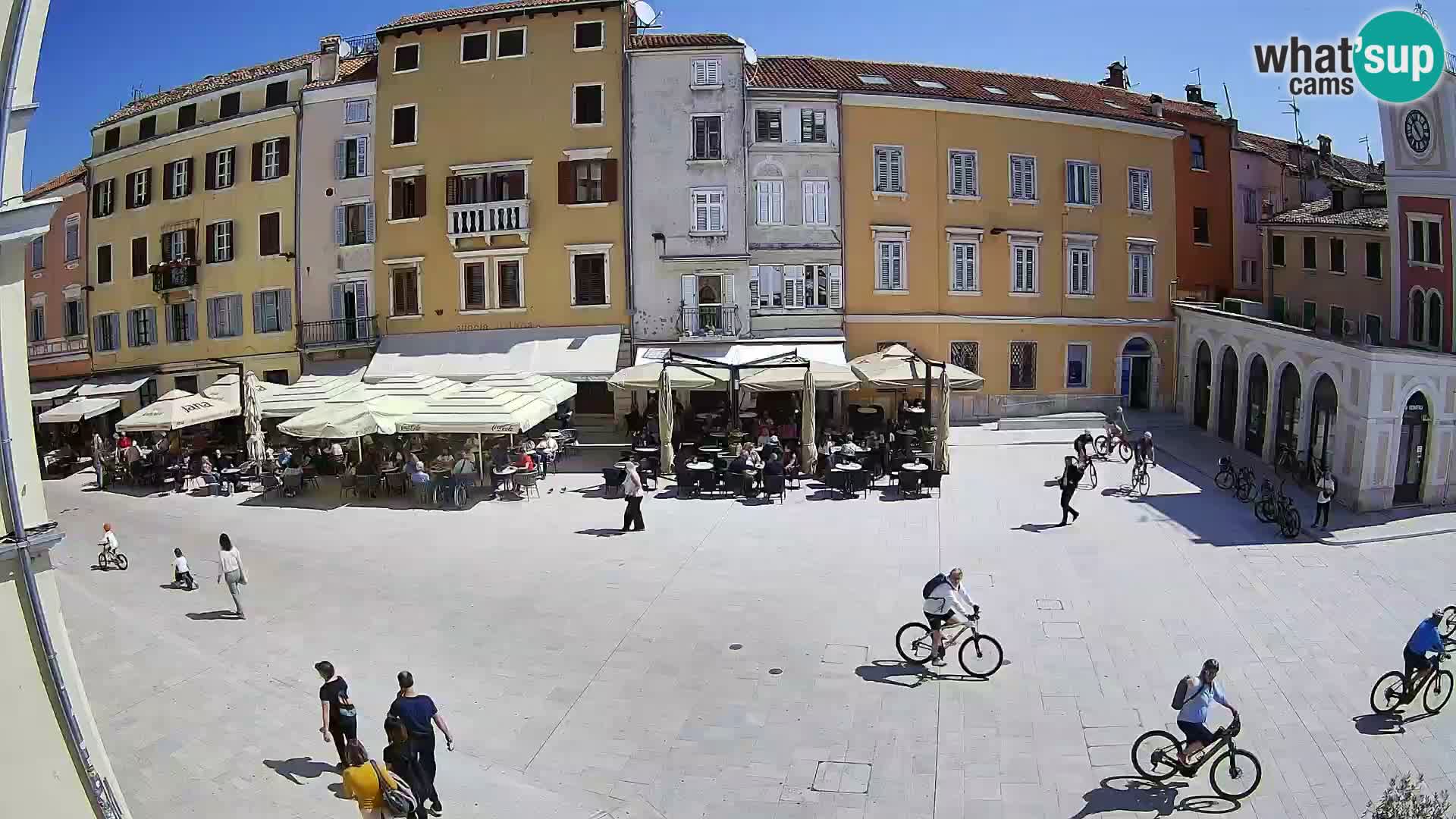 Spletna kamera Rovinj Center – Glavni trg