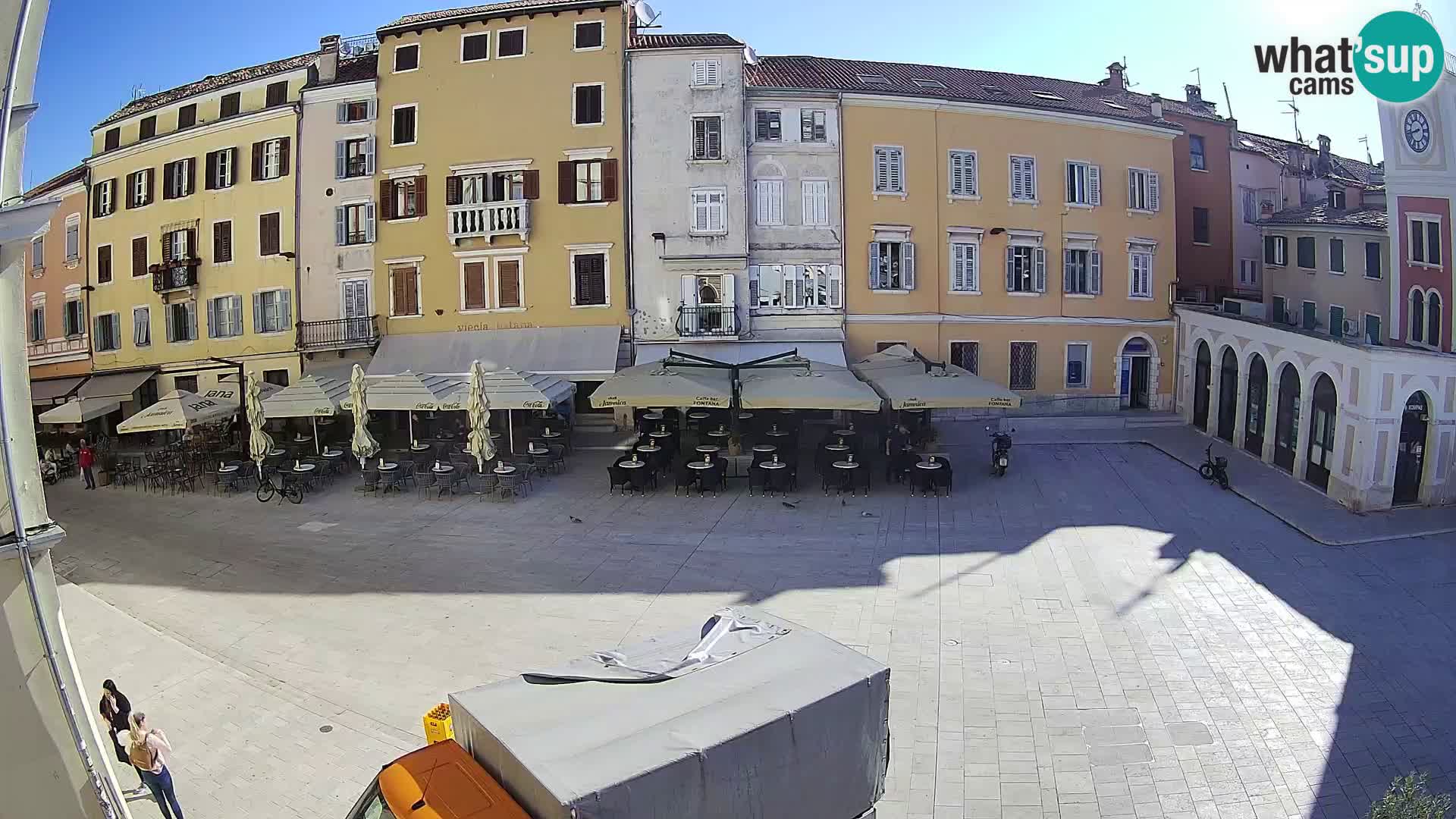 Spletna kamera Rovinj Center – Glavni trg