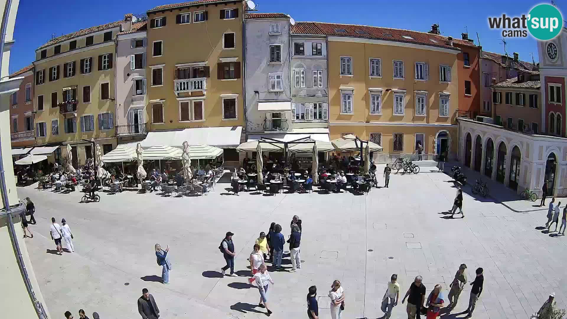 Spletna kamera Rovinj Center – Glavni trg