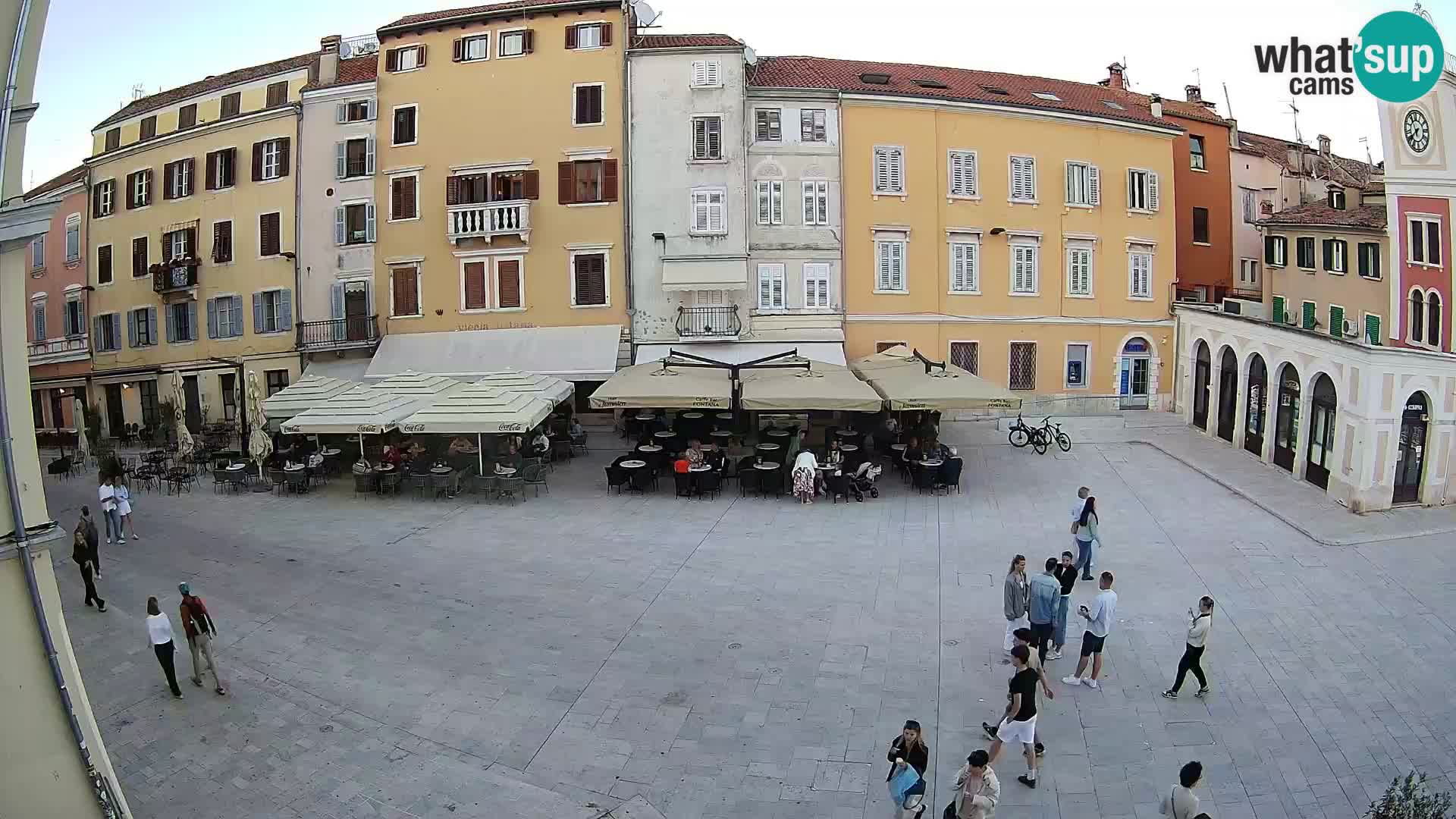 Spletna kamera Rovinj Center – Glavni trg