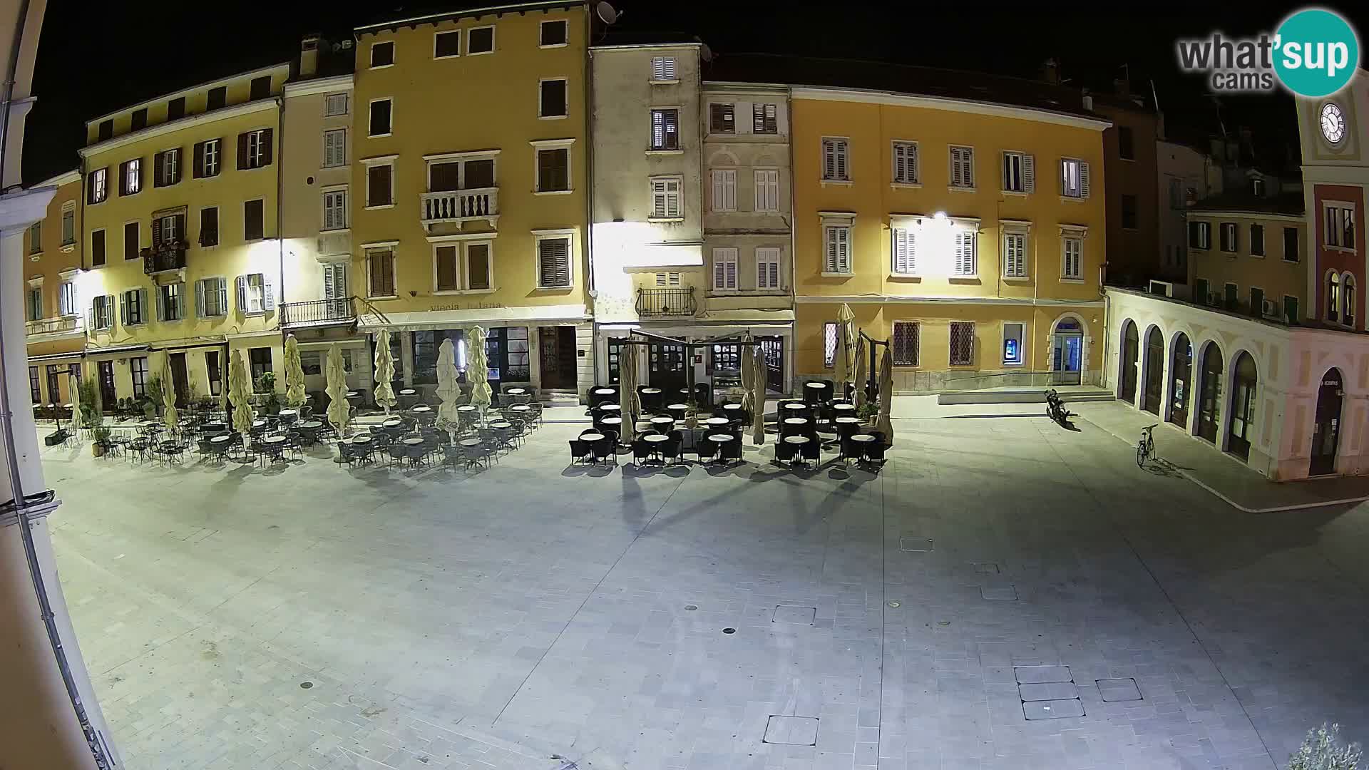Spletna kamera Rovinj Center – Glavni trg