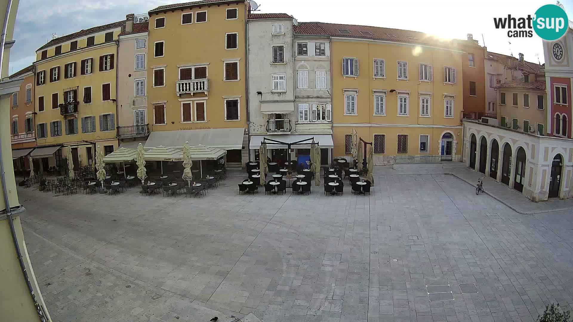 Spletna kamera Rovinj Center – Glavni trg