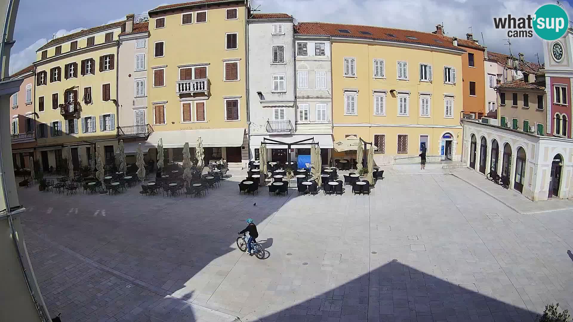 Spletna kamera Rovinj Center – Glavni trg