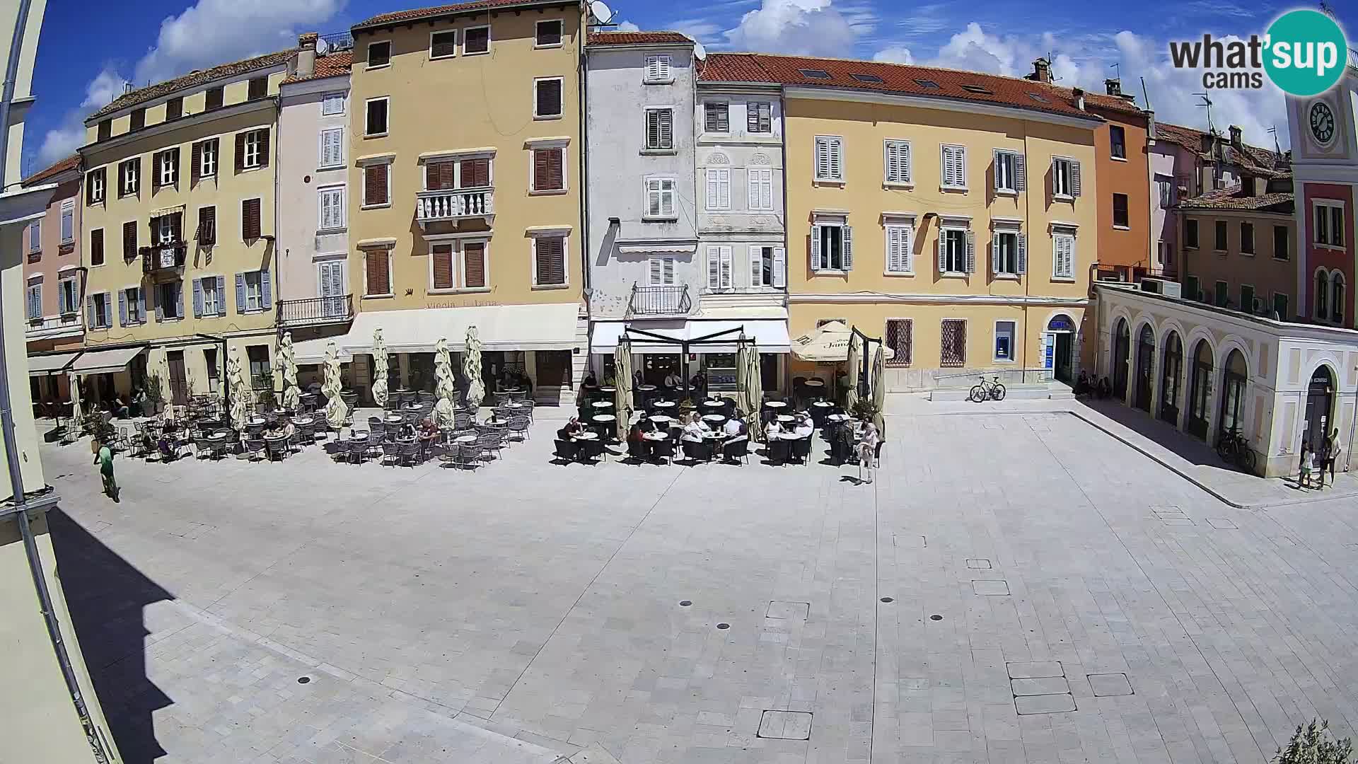 Spletna kamera Rovinj Center – Glavni trg