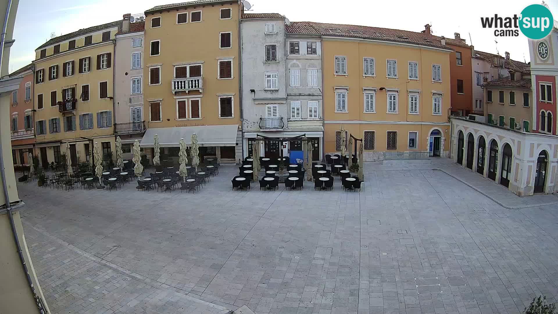 Spletna kamera Rovinj Center – Glavni trg