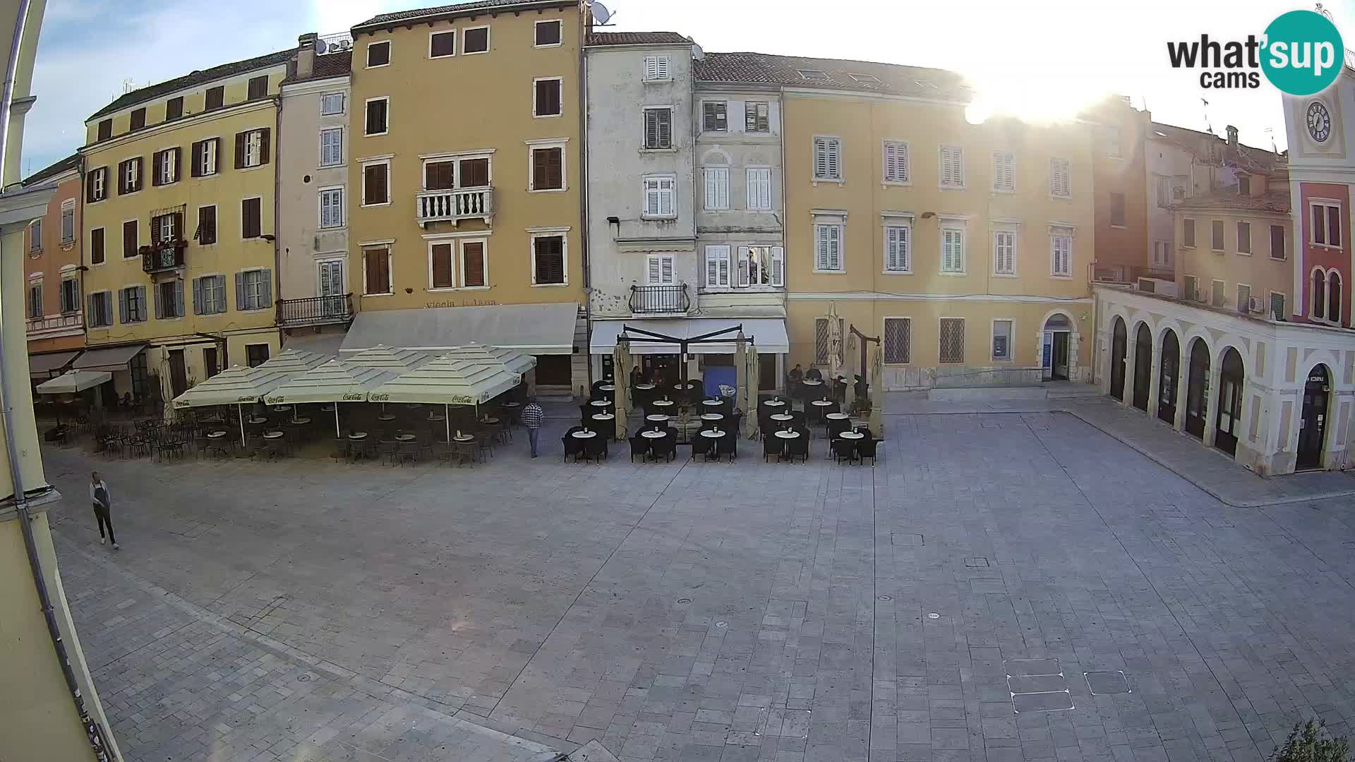 Spletna kamera Rovinj Center – Glavni trg