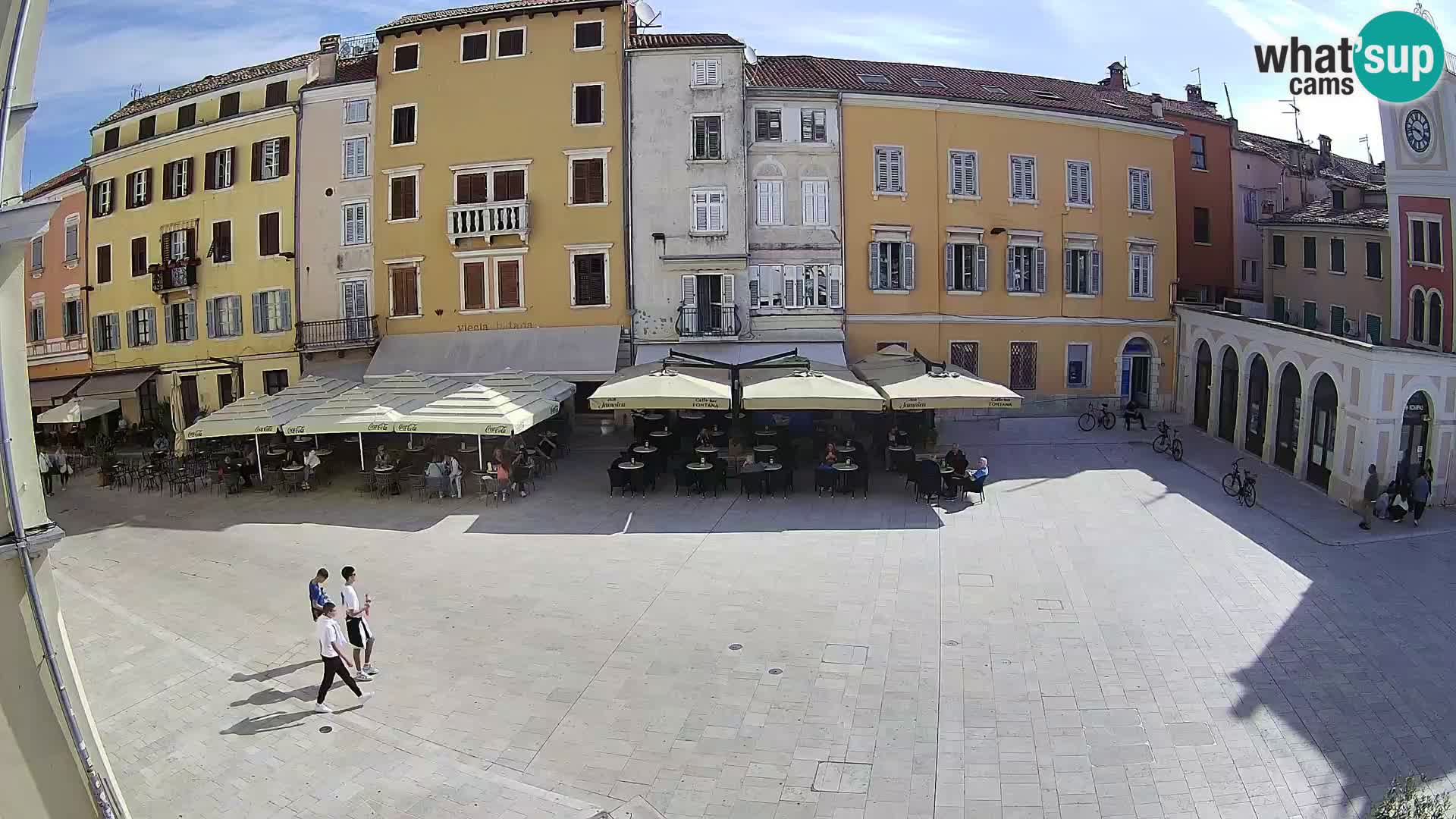 Spletna kamera Rovinj Center – Glavni trg