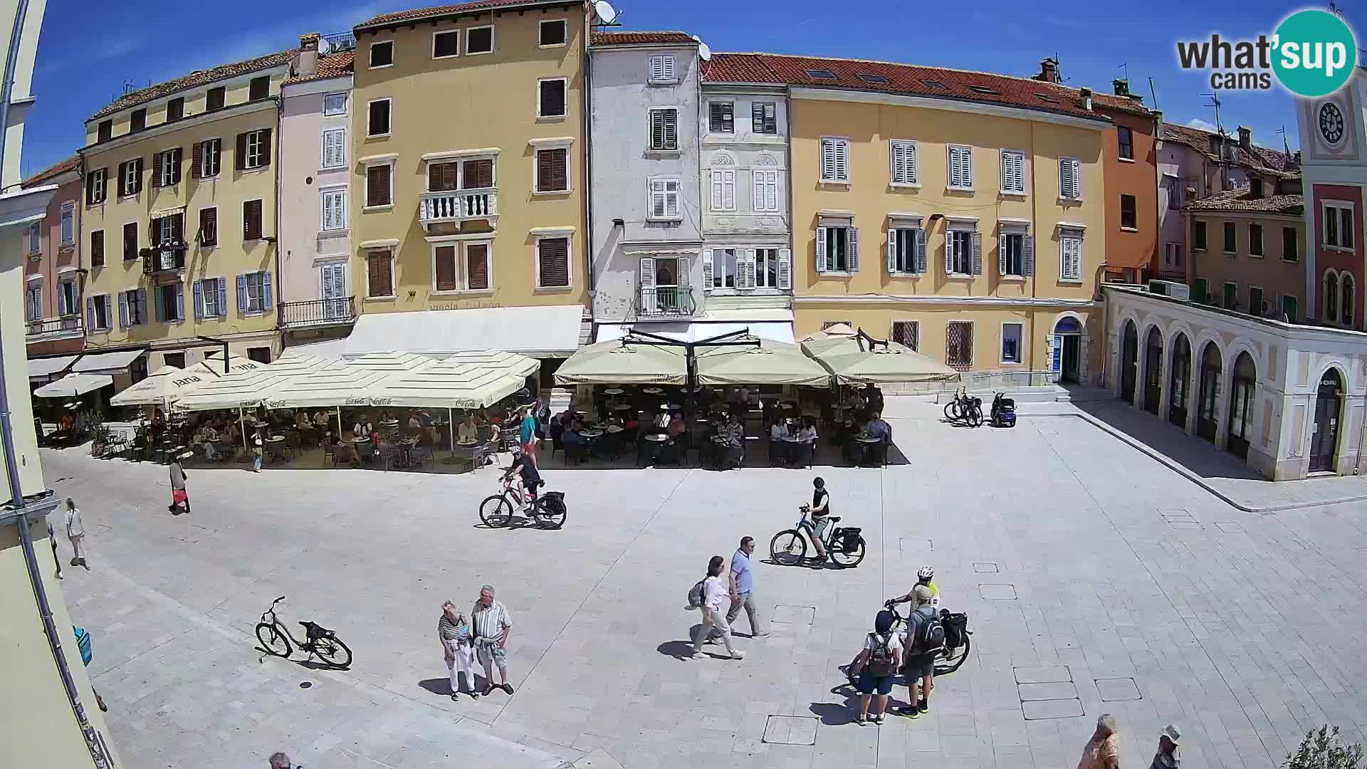 Spletna kamera Rovinj Center – Glavni trg