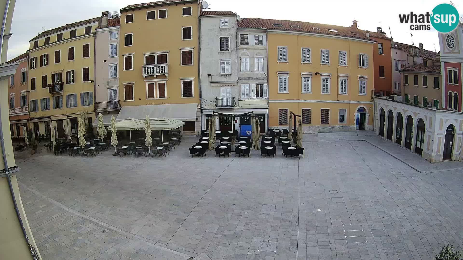 Webcam Rovinj Zentrum – Hauptplatz in Echtzeit