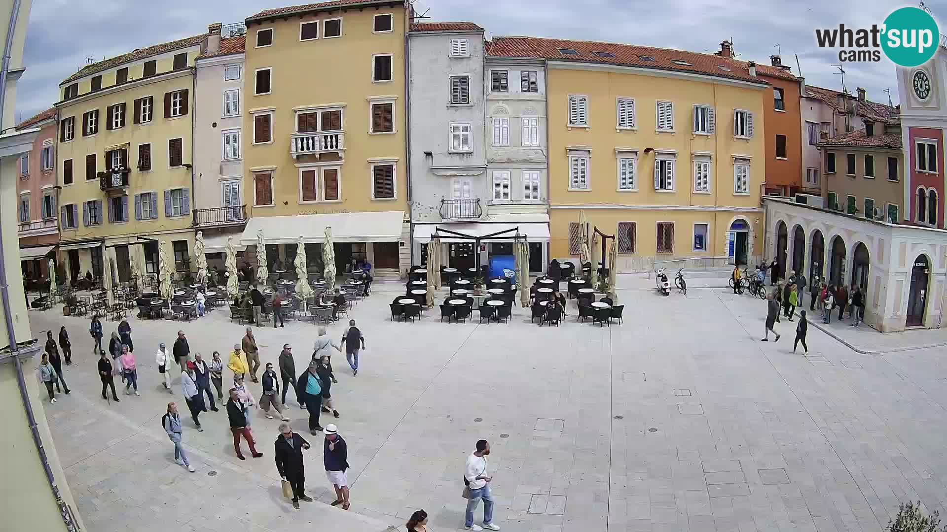 Webcam Rovinj Zentrum – Hauptplatz in Echtzeit