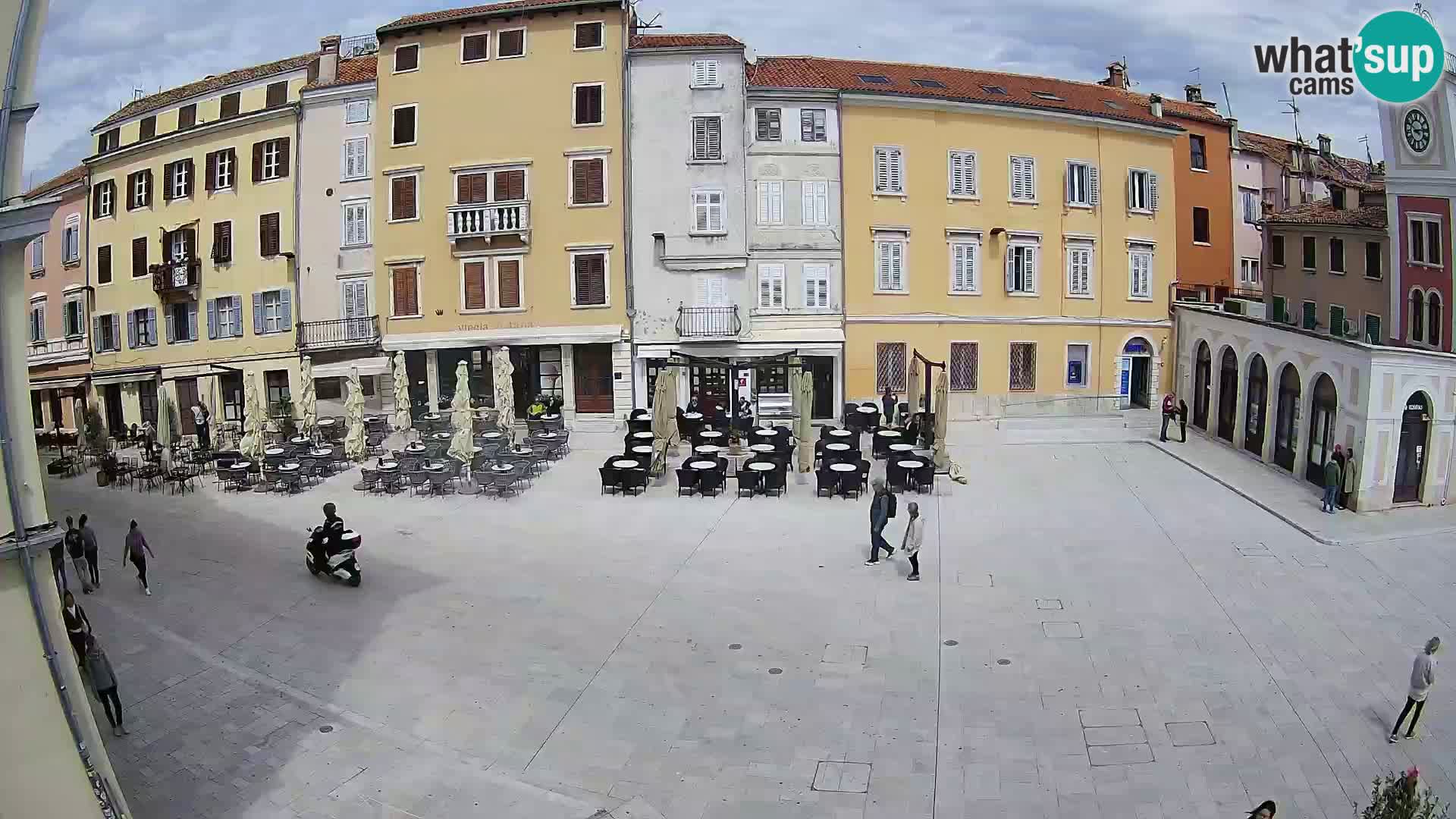 Webcam Rovinj Zentrum – Hauptplatz in Echtzeit