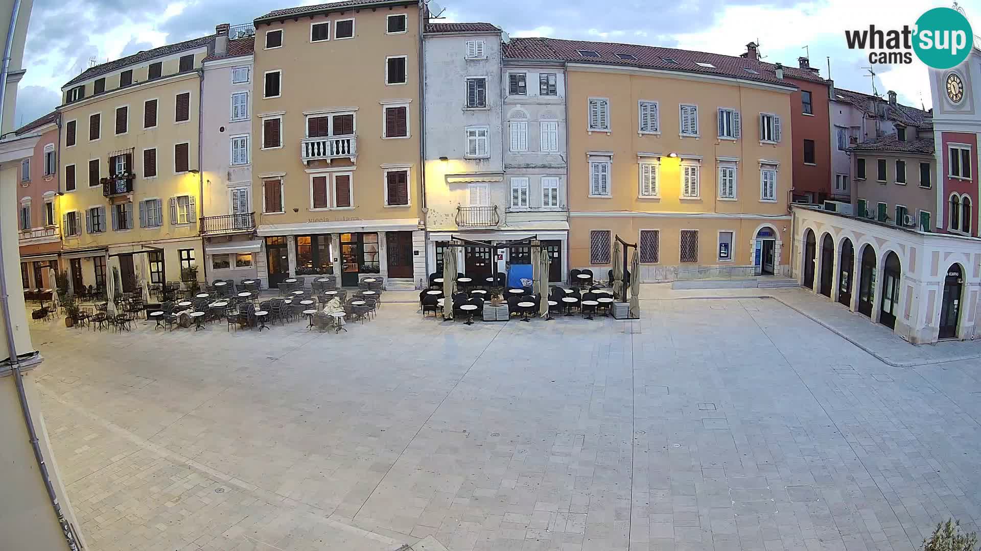 Spletna kamera Rovinj Center – Glavni trg