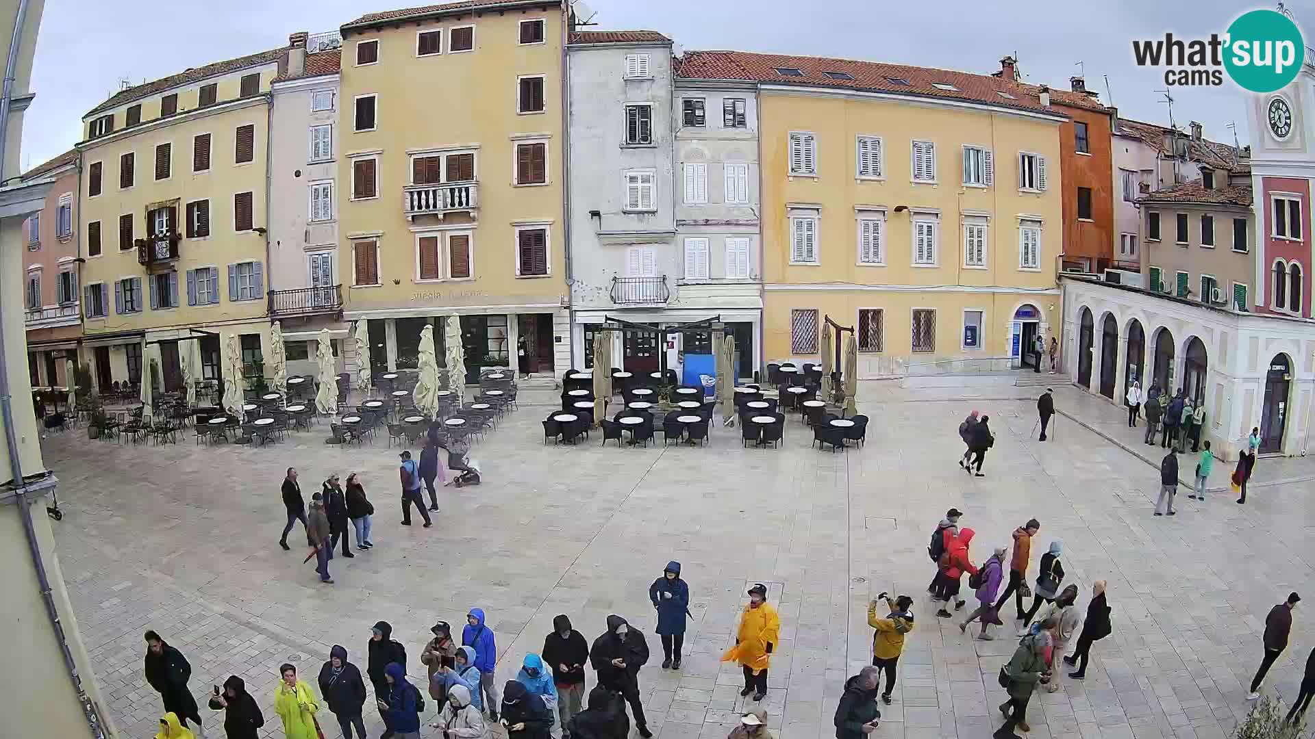 Spletna kamera Rovinj Center – Glavni trg
