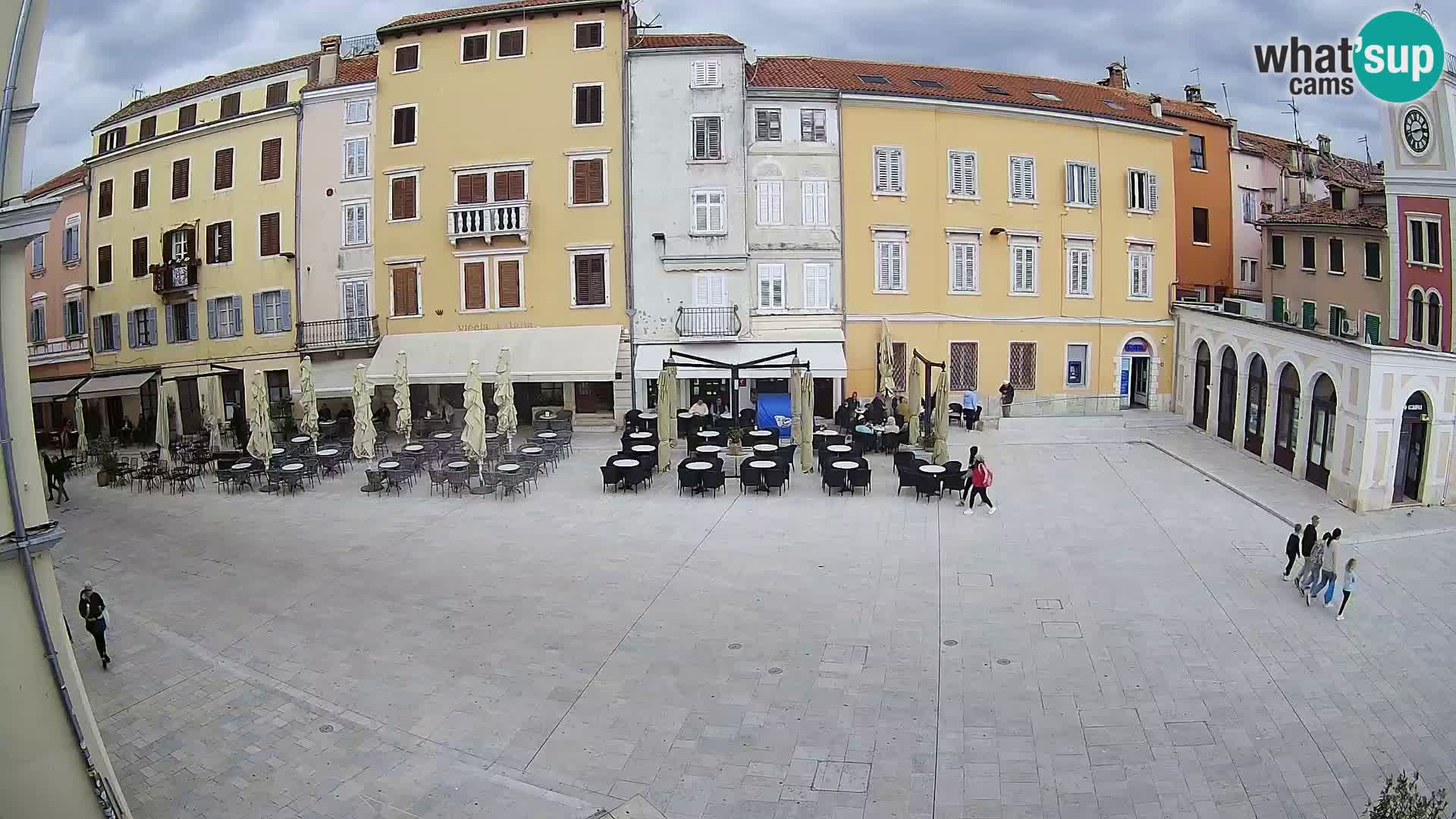 Spletna kamera Rovinj Center – Glavni trg