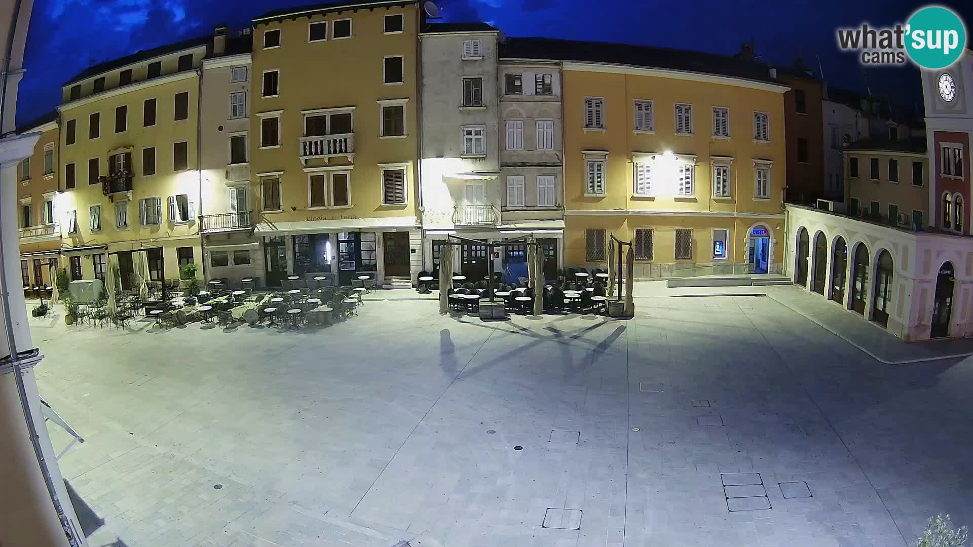 Spletna kamera Rovinj Center – Glavni trg