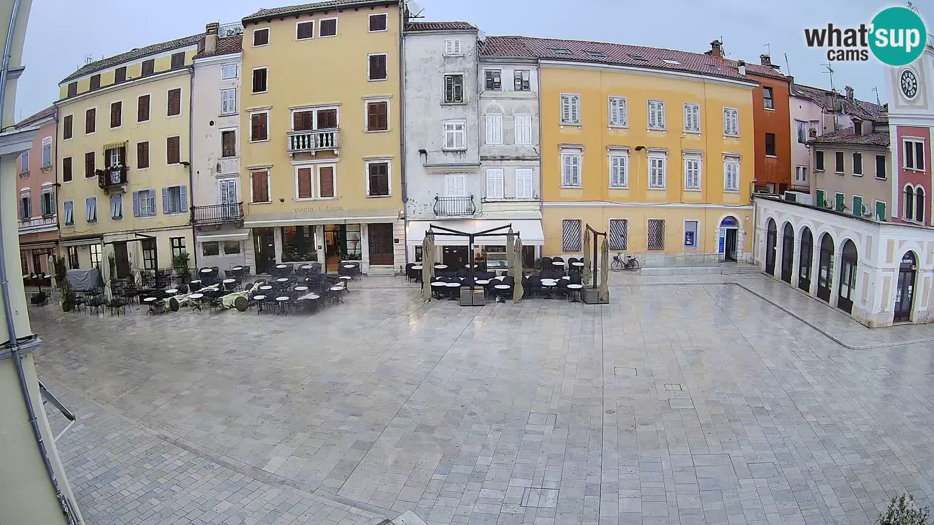 Spletna kamera Rovinj Center – Glavni trg