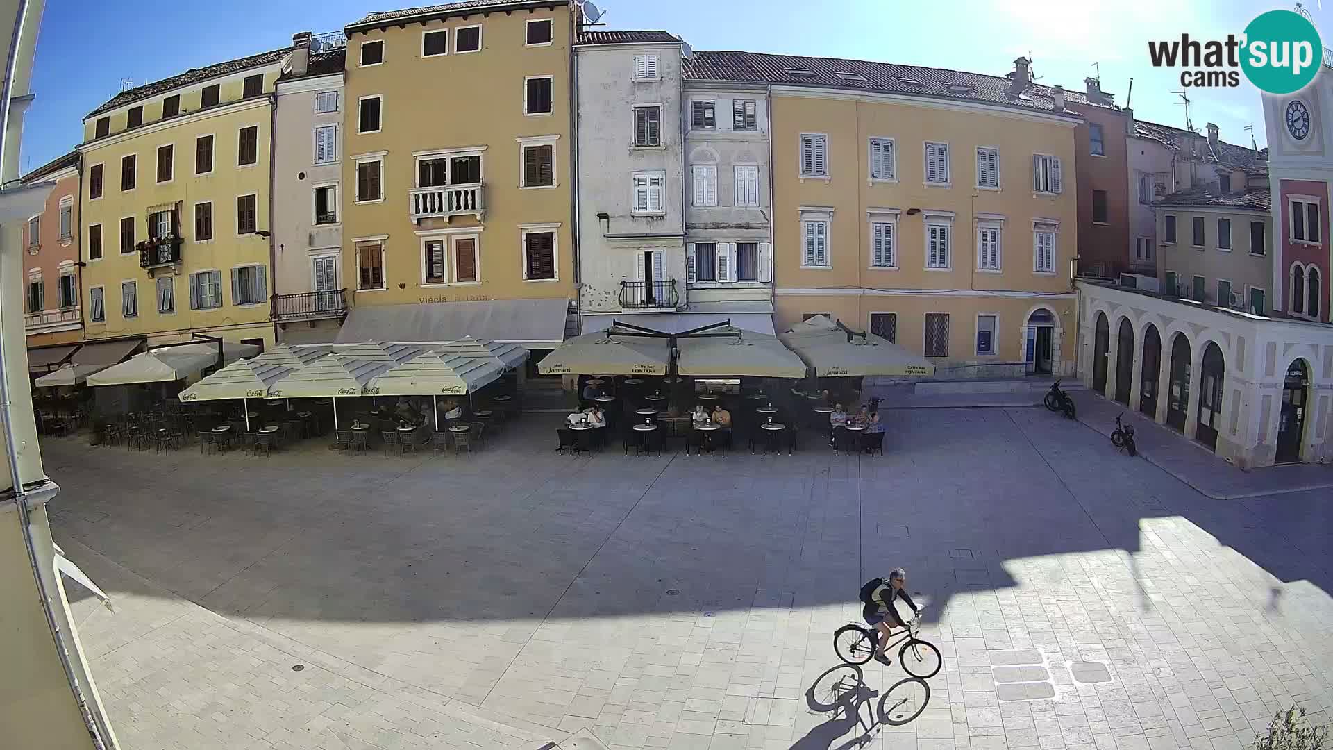 Spletna kamera Rovinj Center – Glavni trg