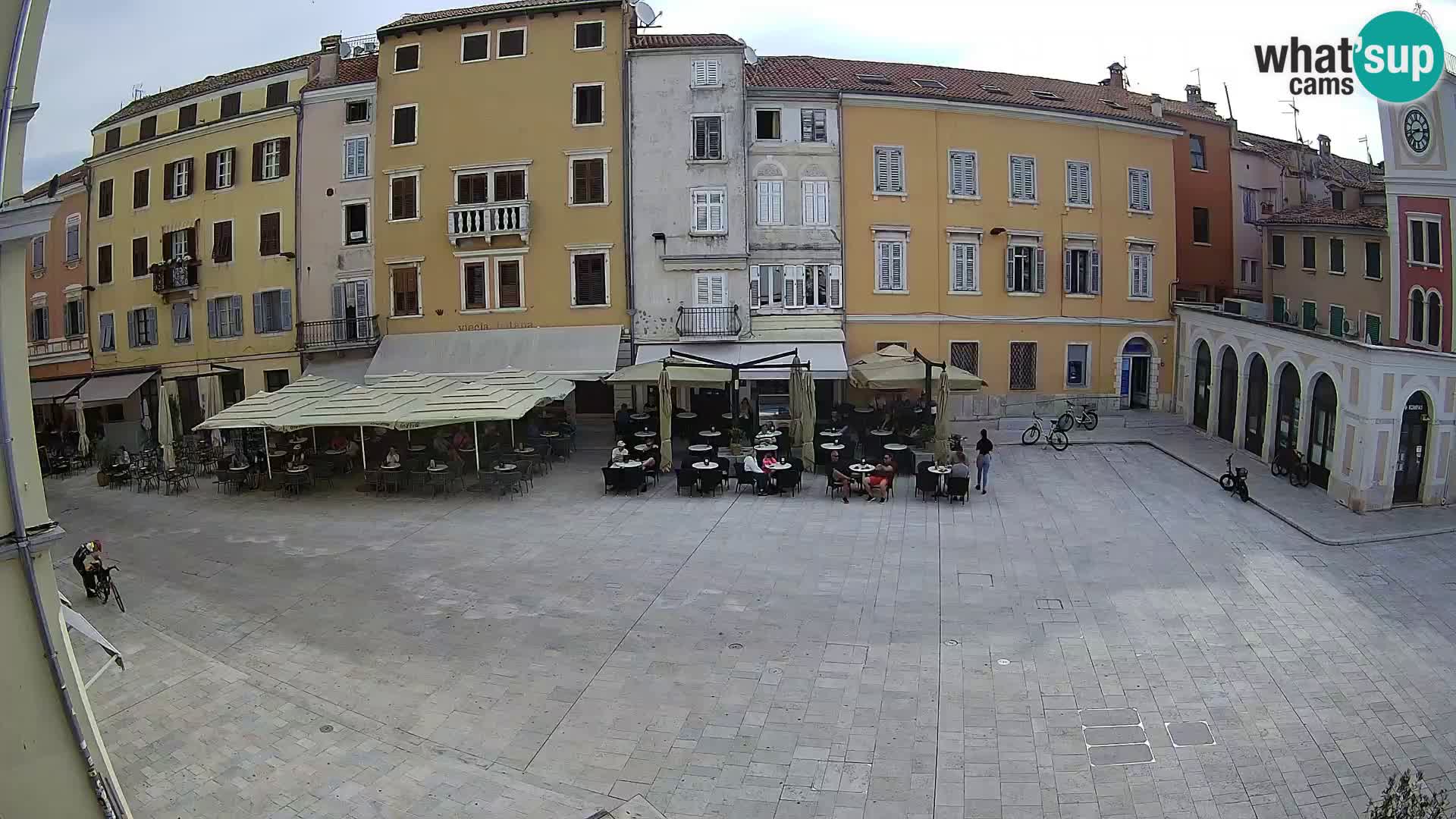 Spletna kamera Rovinj Center – Glavni trg