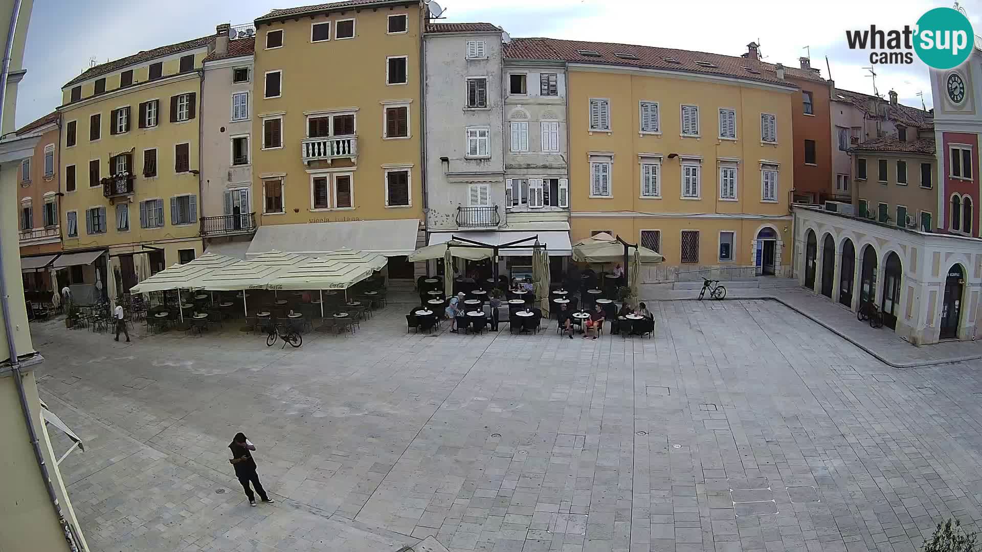 Spletna kamera Rovinj Center – Glavni trg