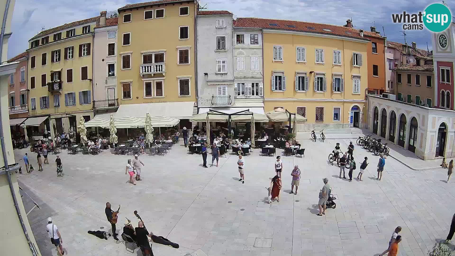 Spletna kamera Rovinj Center – Glavni trg