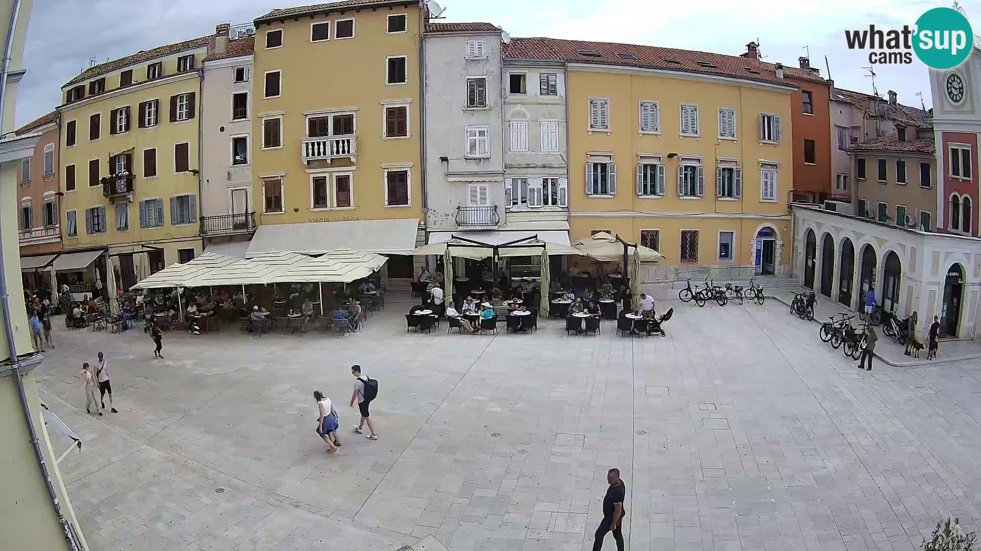 Spletna kamera Rovinj Center – Glavni trg