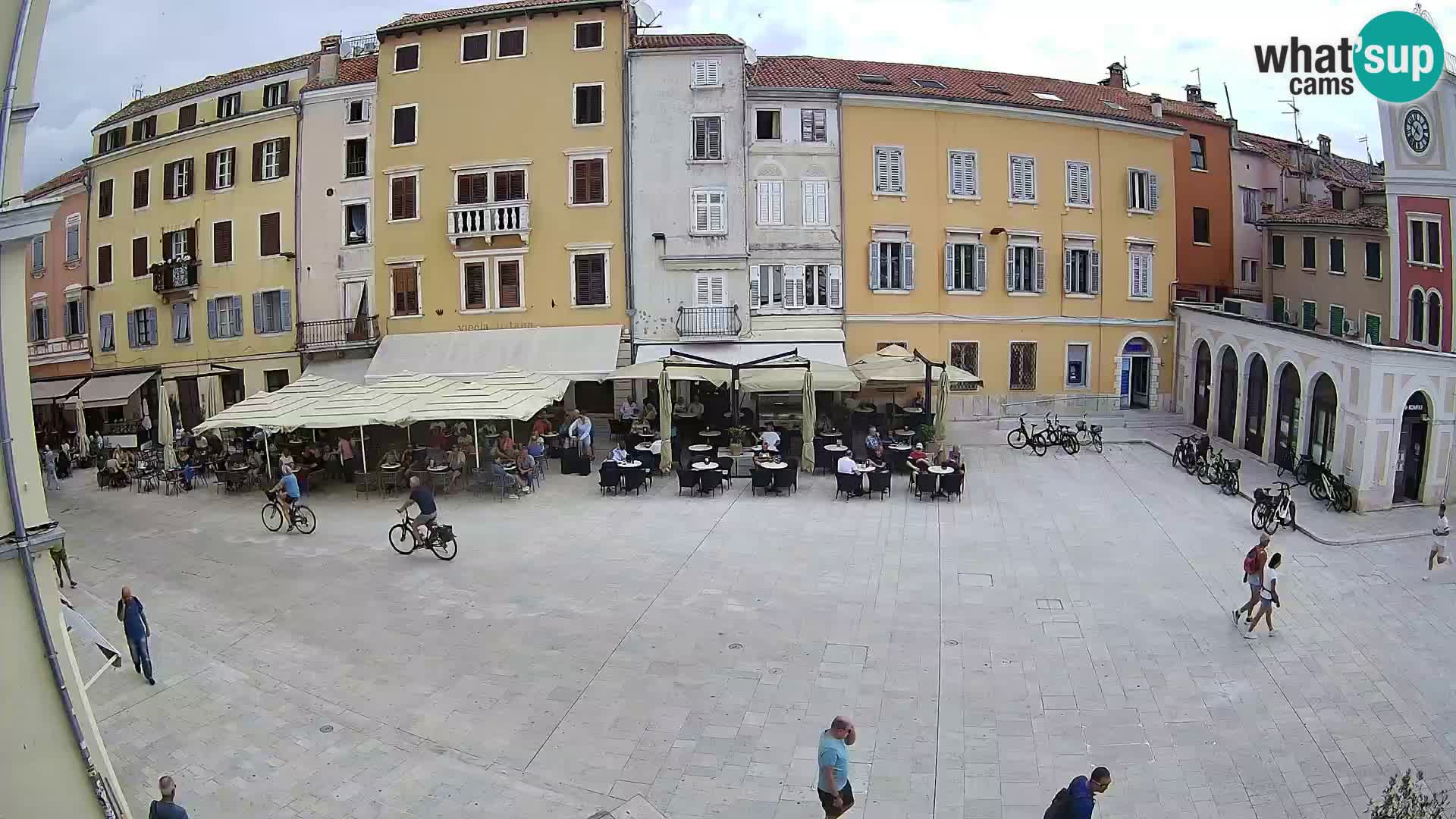 Spletna kamera Rovinj Center – Glavni trg