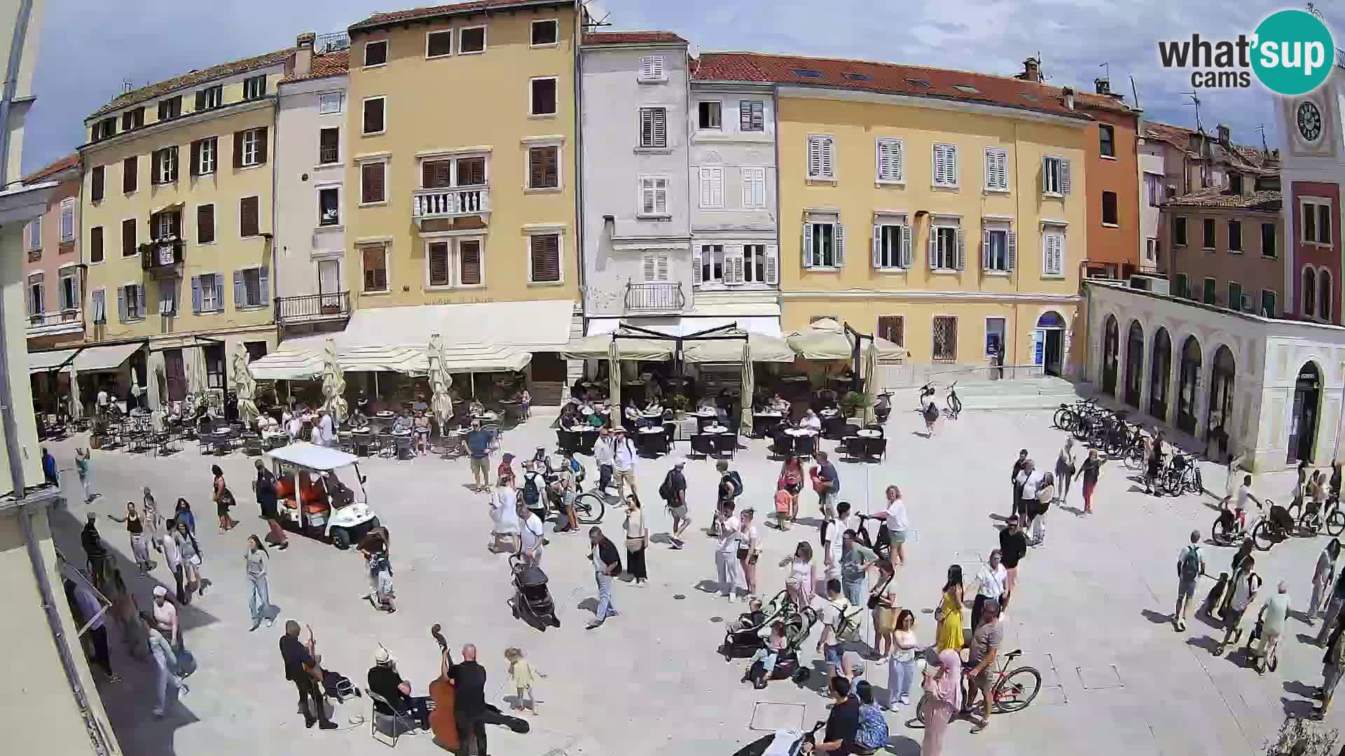 Spletna kamera Rovinj Center – Glavni trg