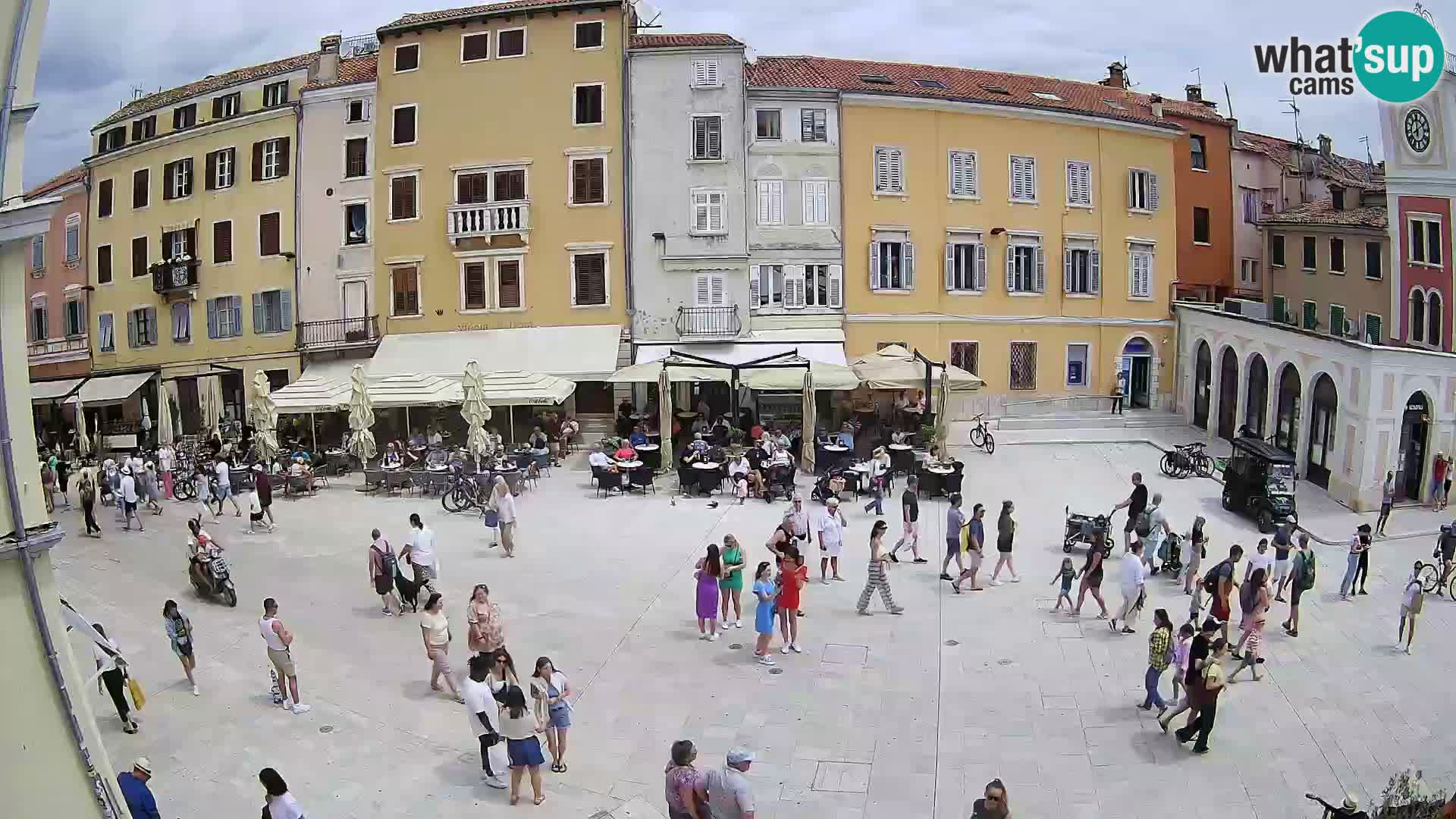 Webcam Rovinj Zentrum – Hauptplatz in Echtzeit