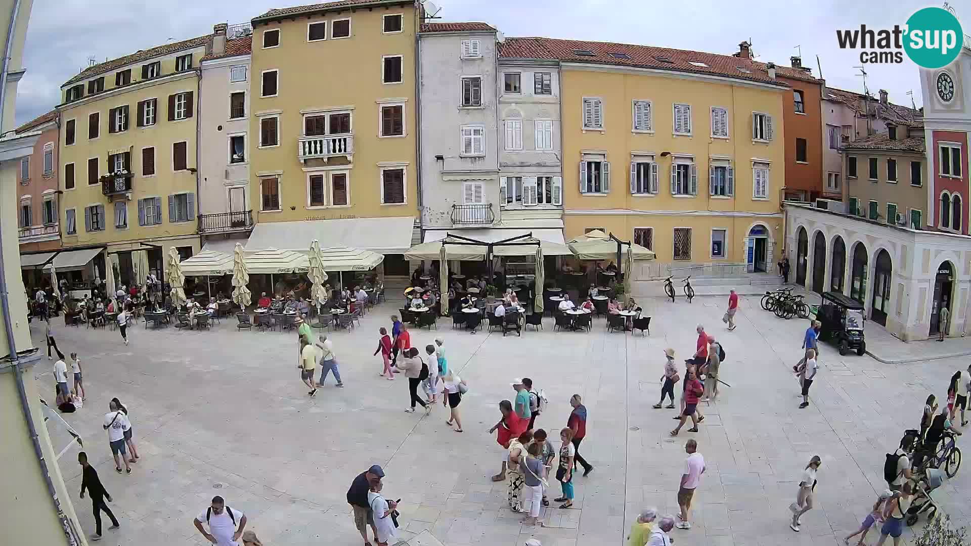 Spletna kamera Rovinj Center – Glavni trg