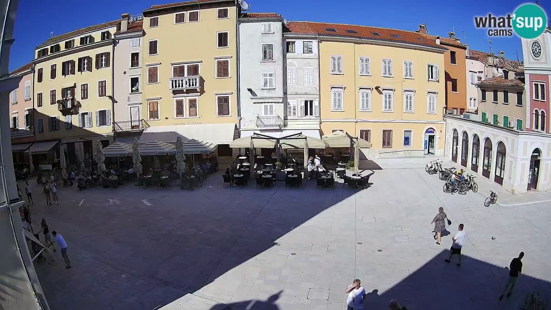 Spletna kamera Rovinj Center – Glavni trg