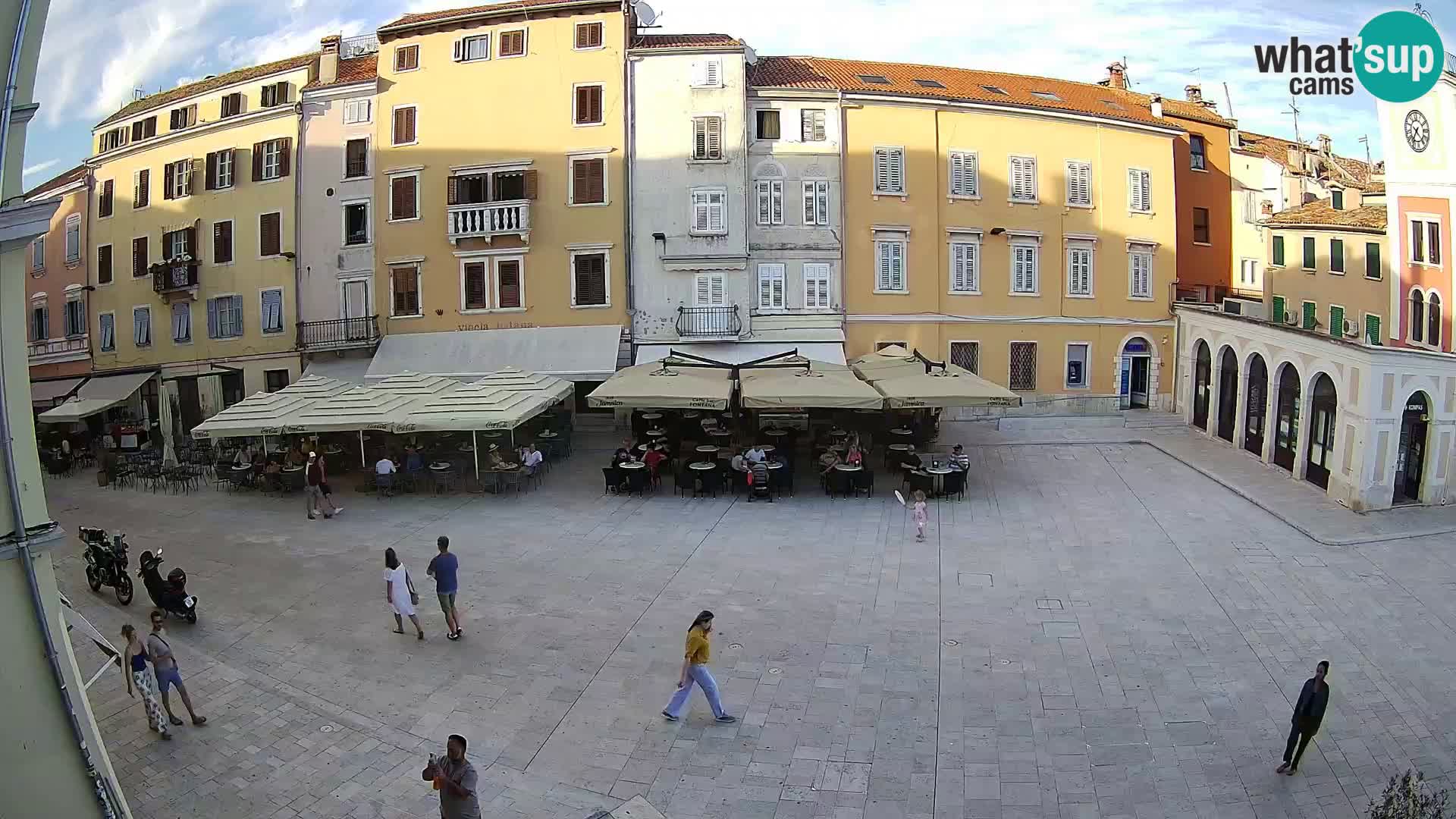 Spletna kamera Rovinj Center – Glavni trg