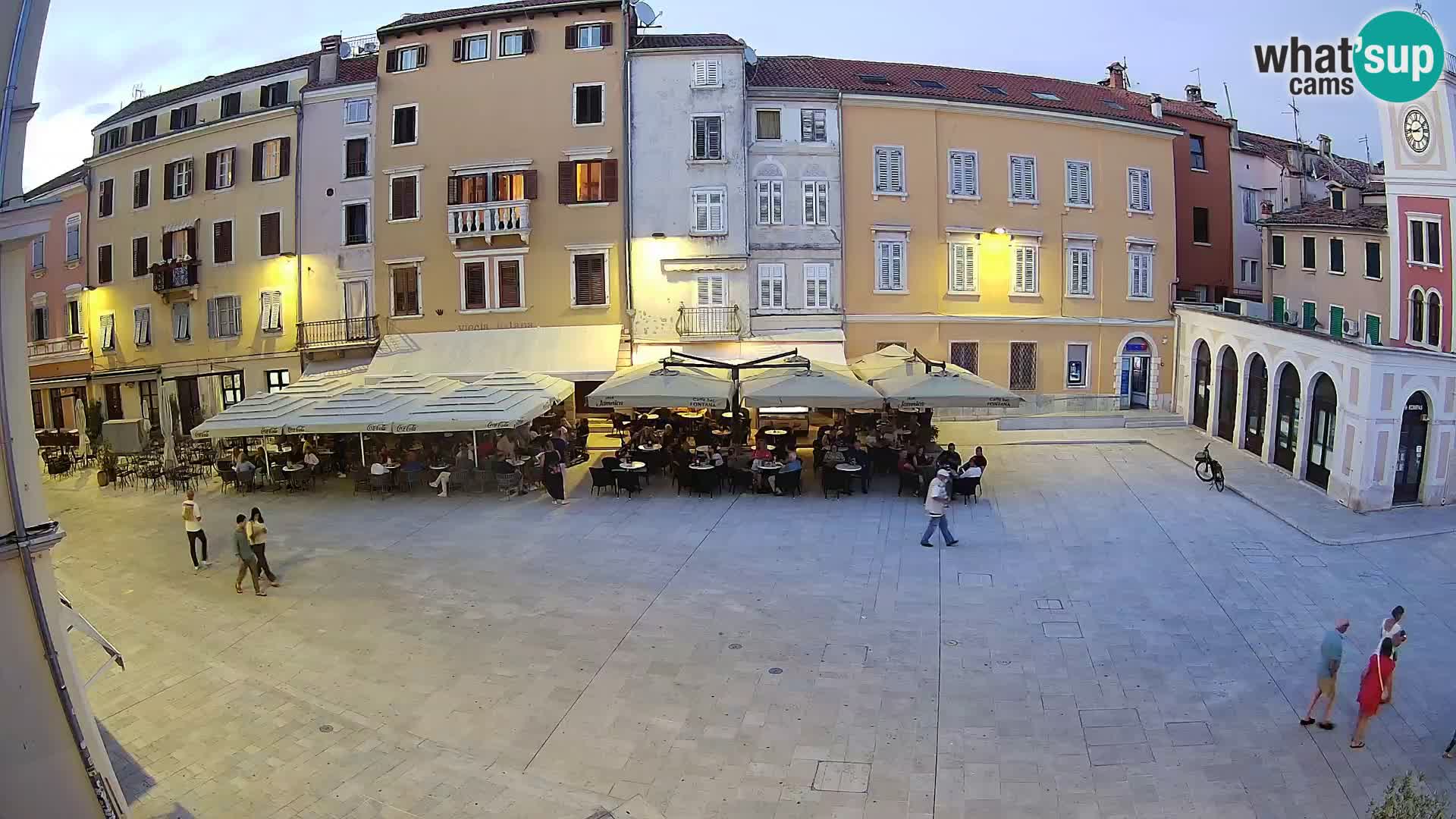 Spletna kamera Rovinj Center – Glavni trg