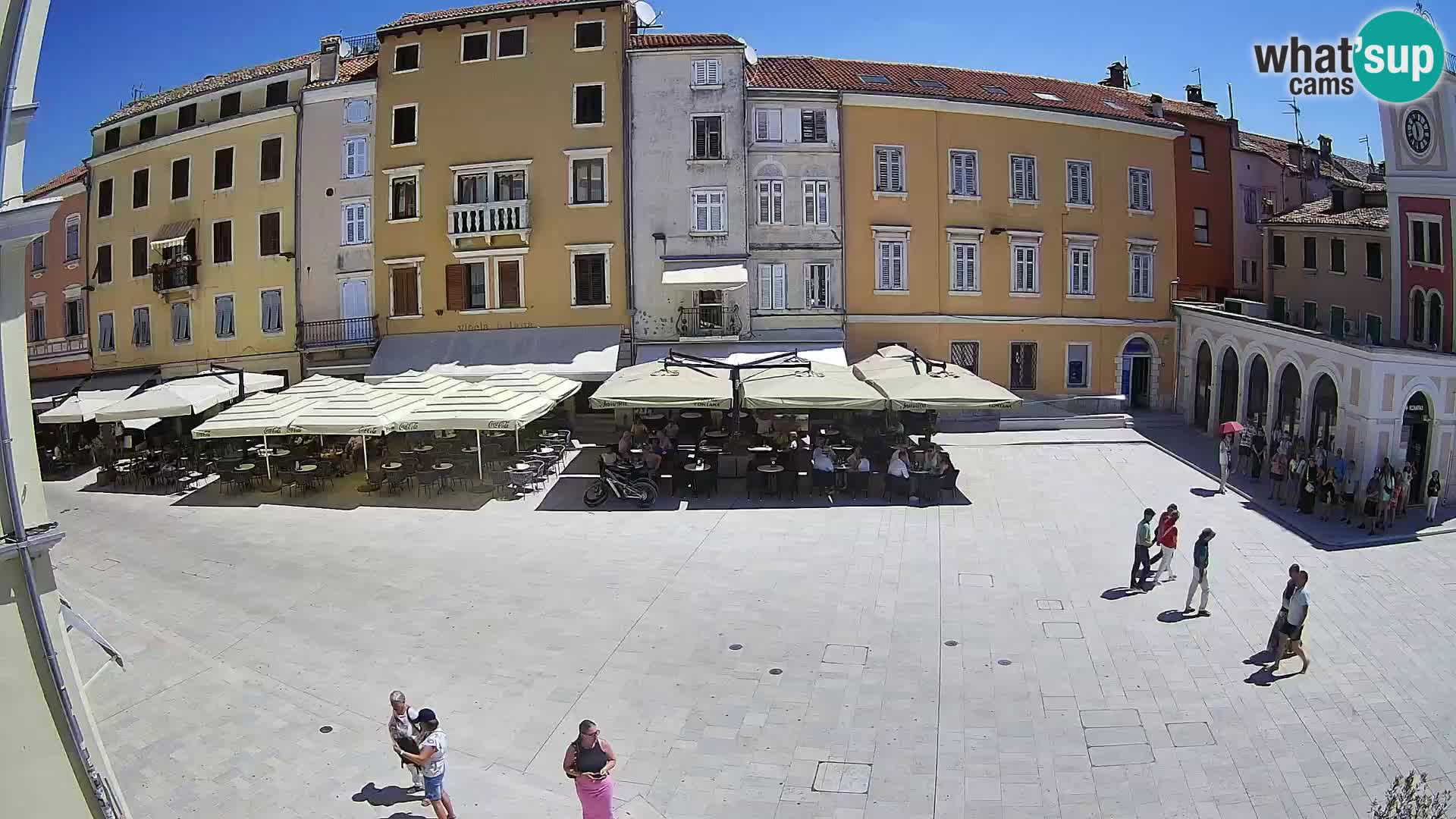 Spletna kamera Rovinj Center – Glavni trg