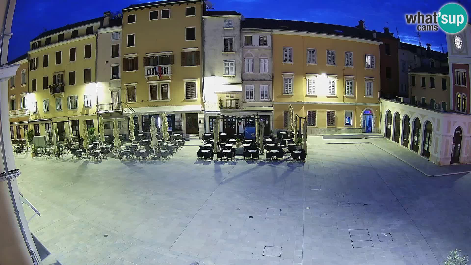 Spletna kamera Rovinj Center – Glavni trg