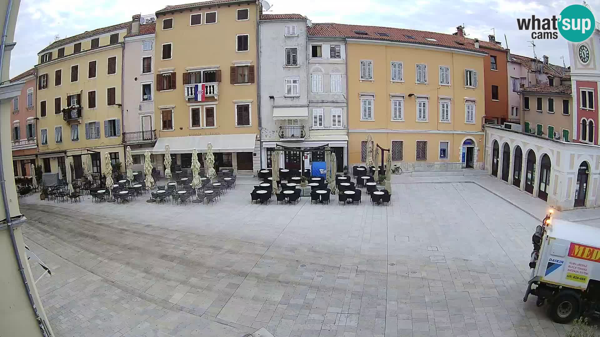 Spletna kamera Rovinj Center – Glavni trg