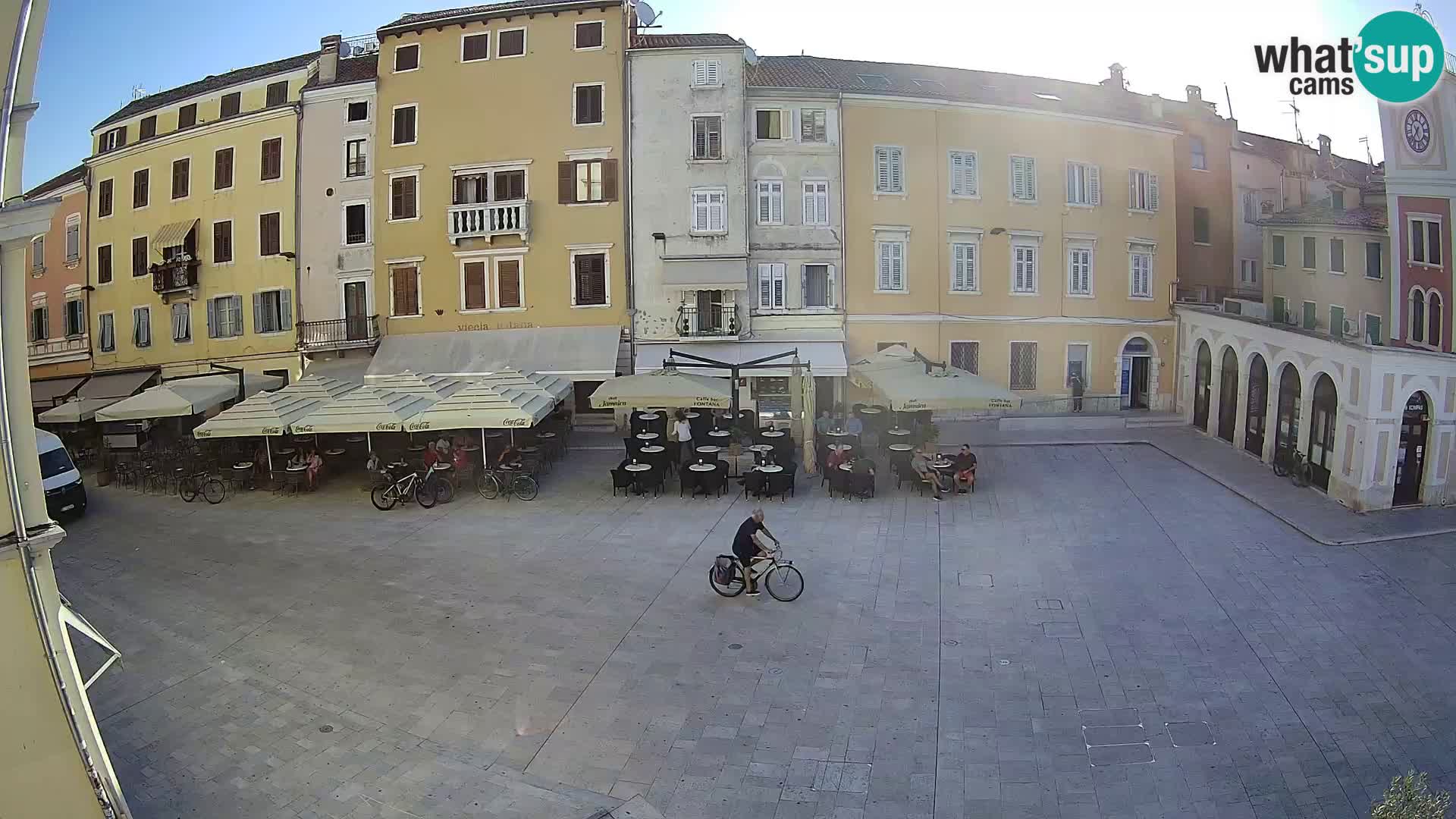 Spletna kamera Rovinj Center – Glavni trg