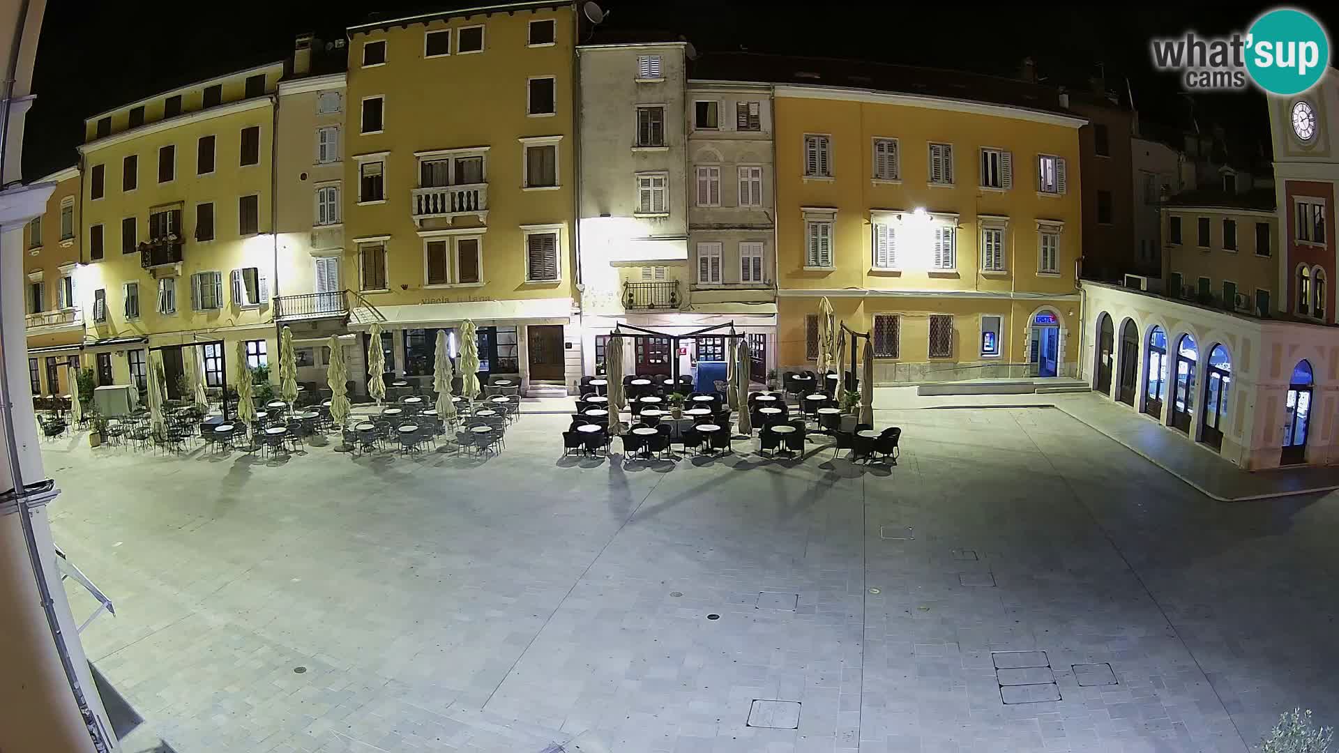 Spletna kamera Rovinj Center – Glavni trg