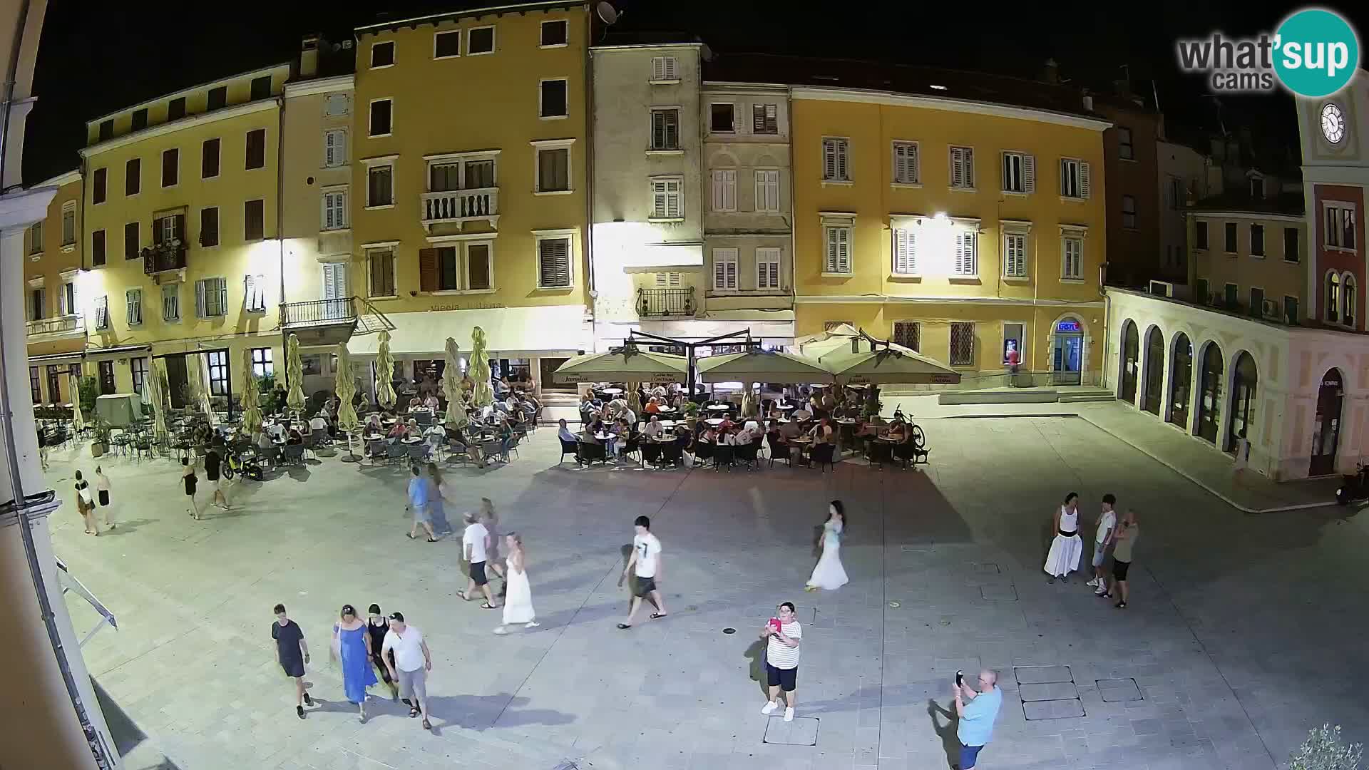 Spletna kamera Rovinj Center – Glavni trg