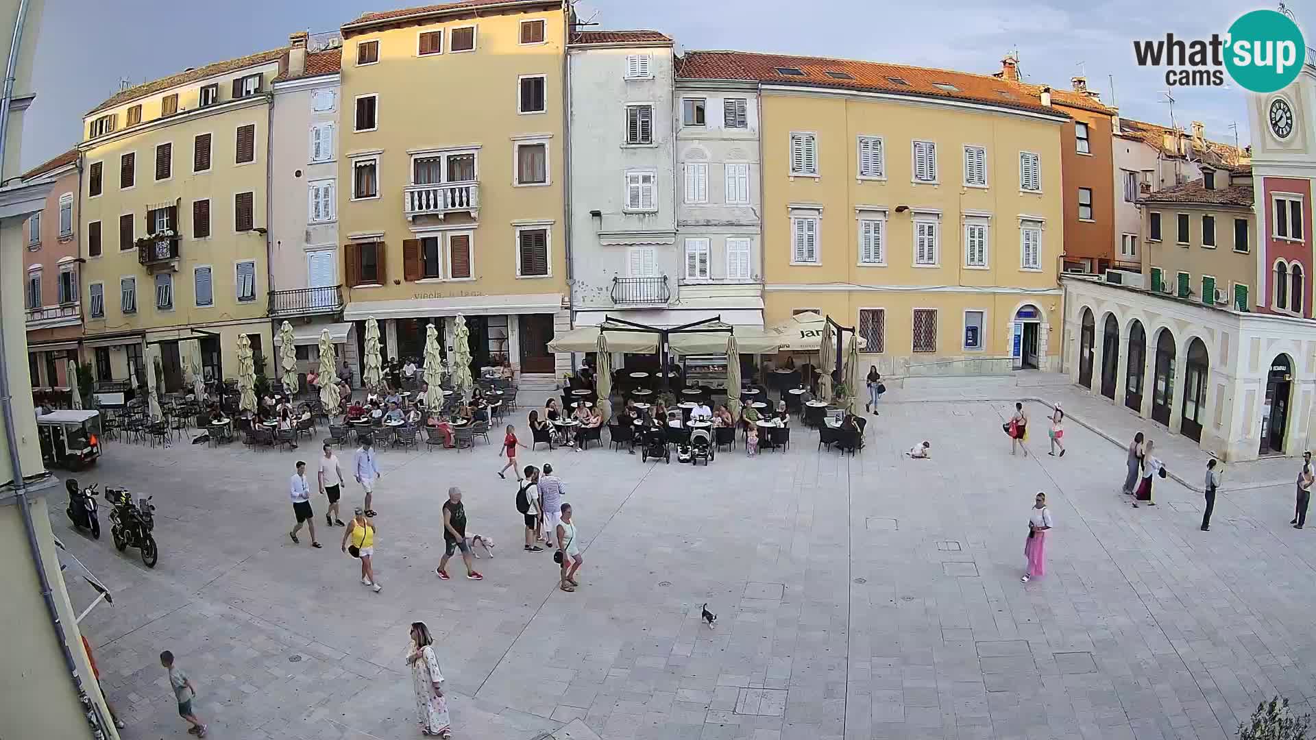 Webcam Rovinj Zentrum – Hauptplatz in Echtzeit